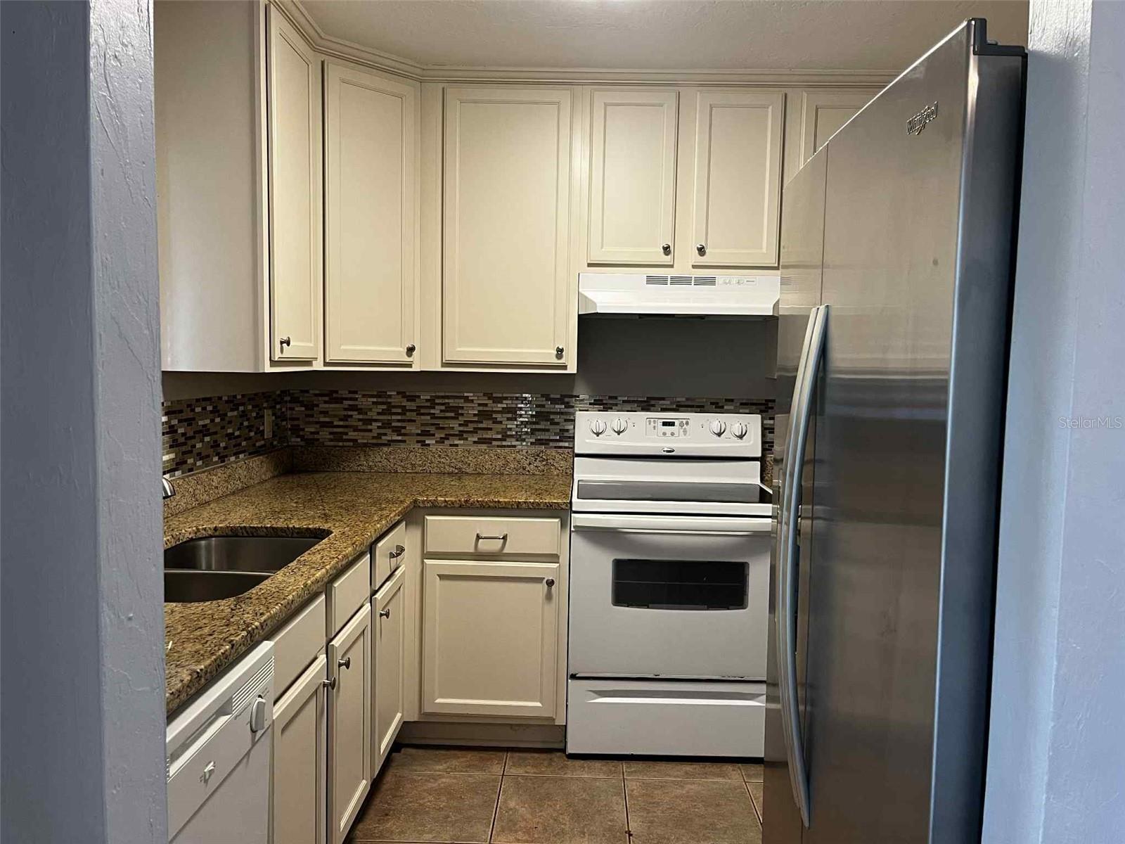 Image 2 of 19 For 2300 43rd Street H3
