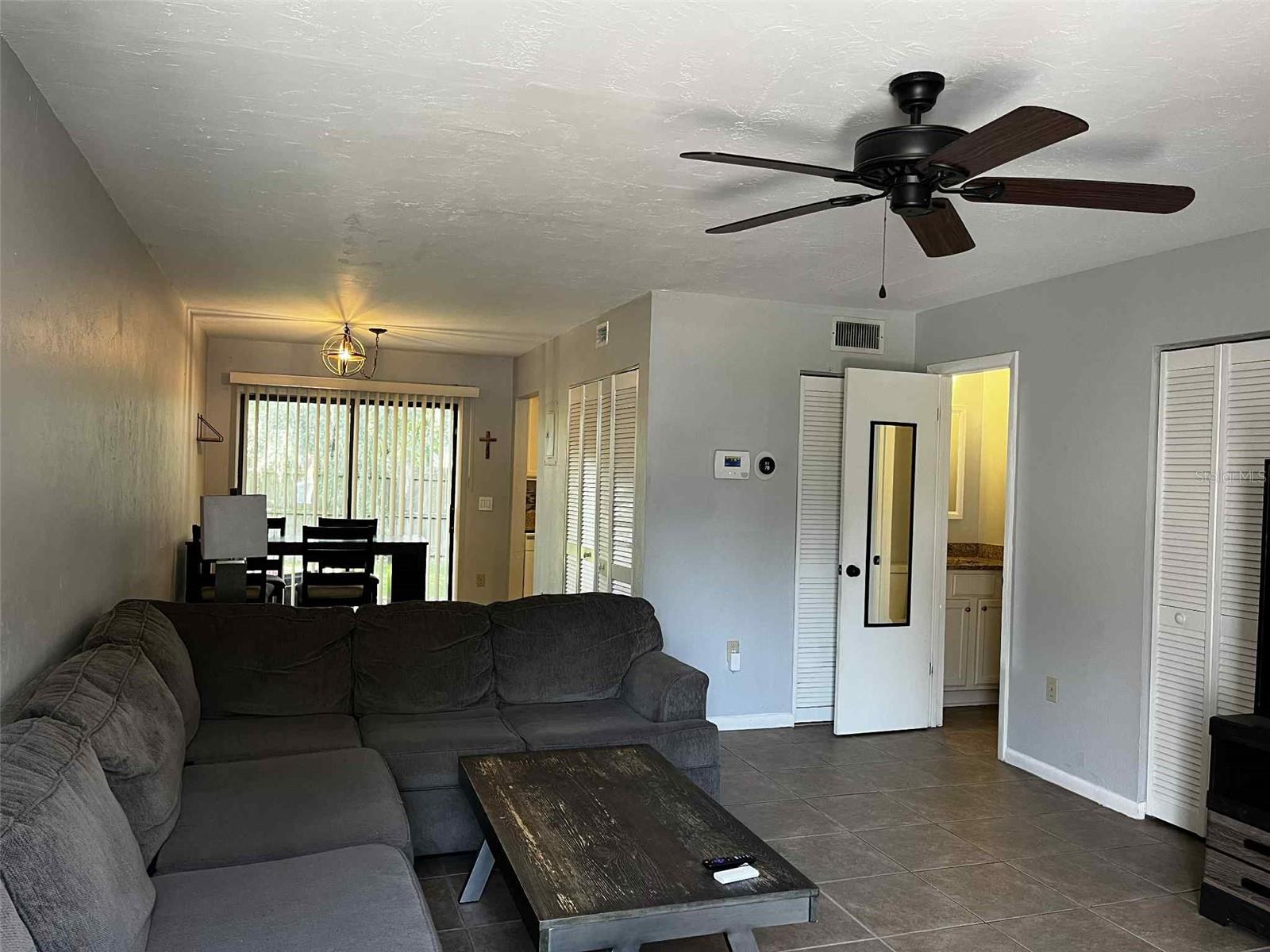 Image 7 of 19 For 2300 43rd Street H3