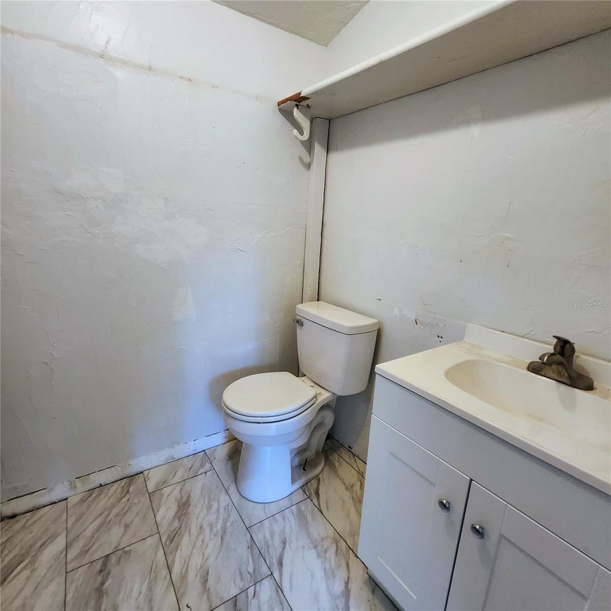 Image 10 of 15 For 809 4th Avenue