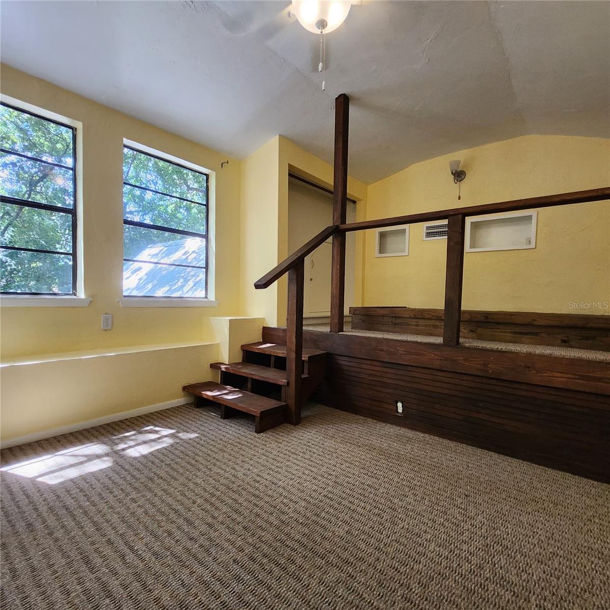 Image 11 of 15 For 809 4th Avenue