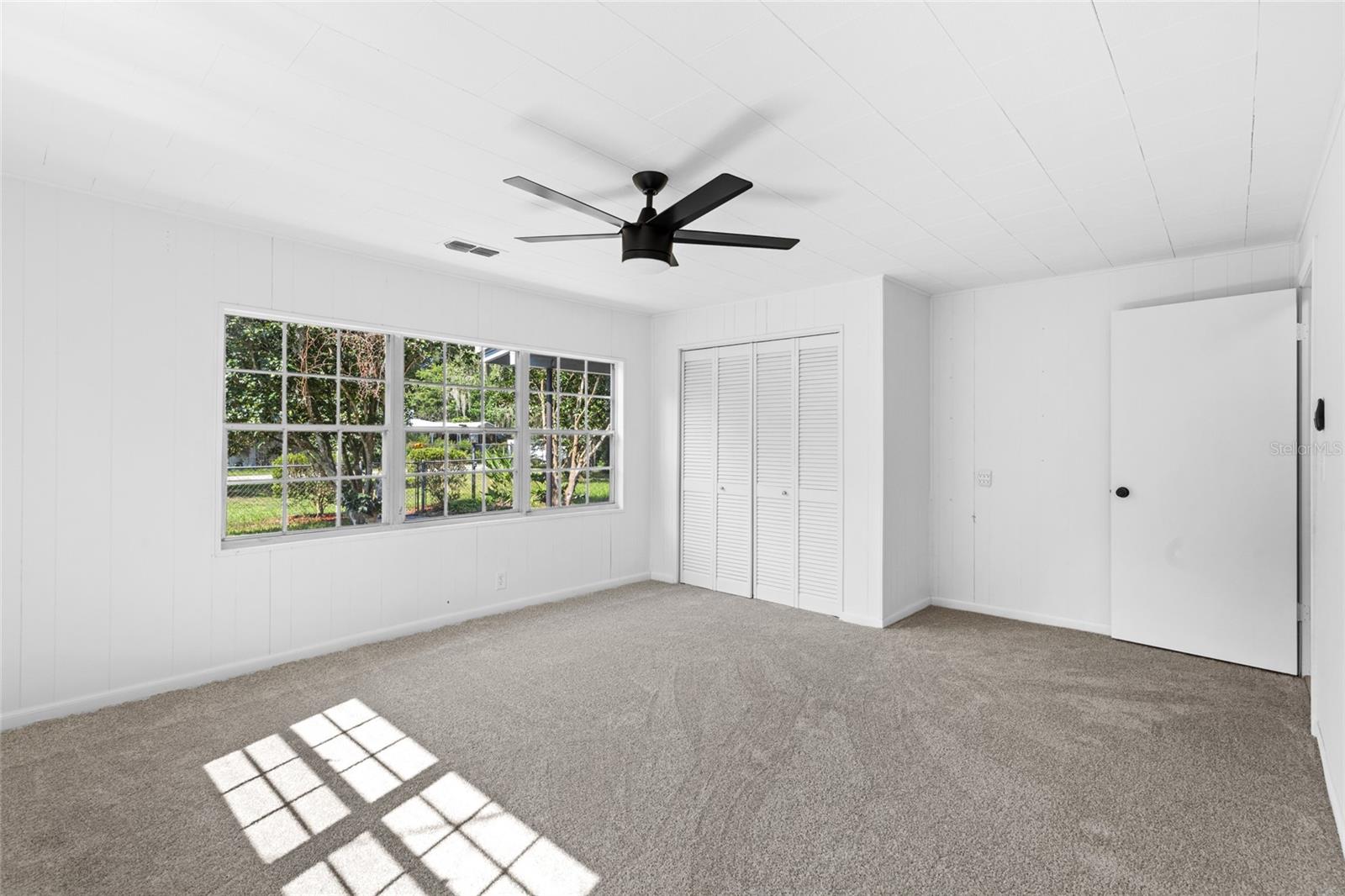 Image 15 of 47 For 17081 139th Avenue