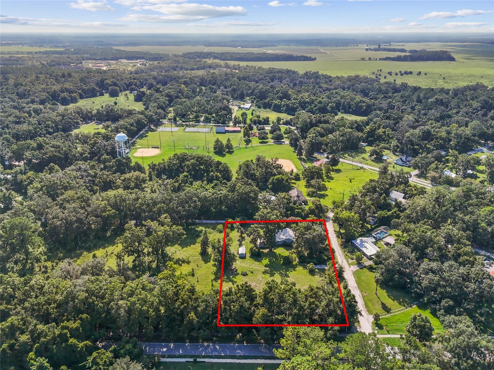 Image 37 of 47 For 17081 139th Avenue