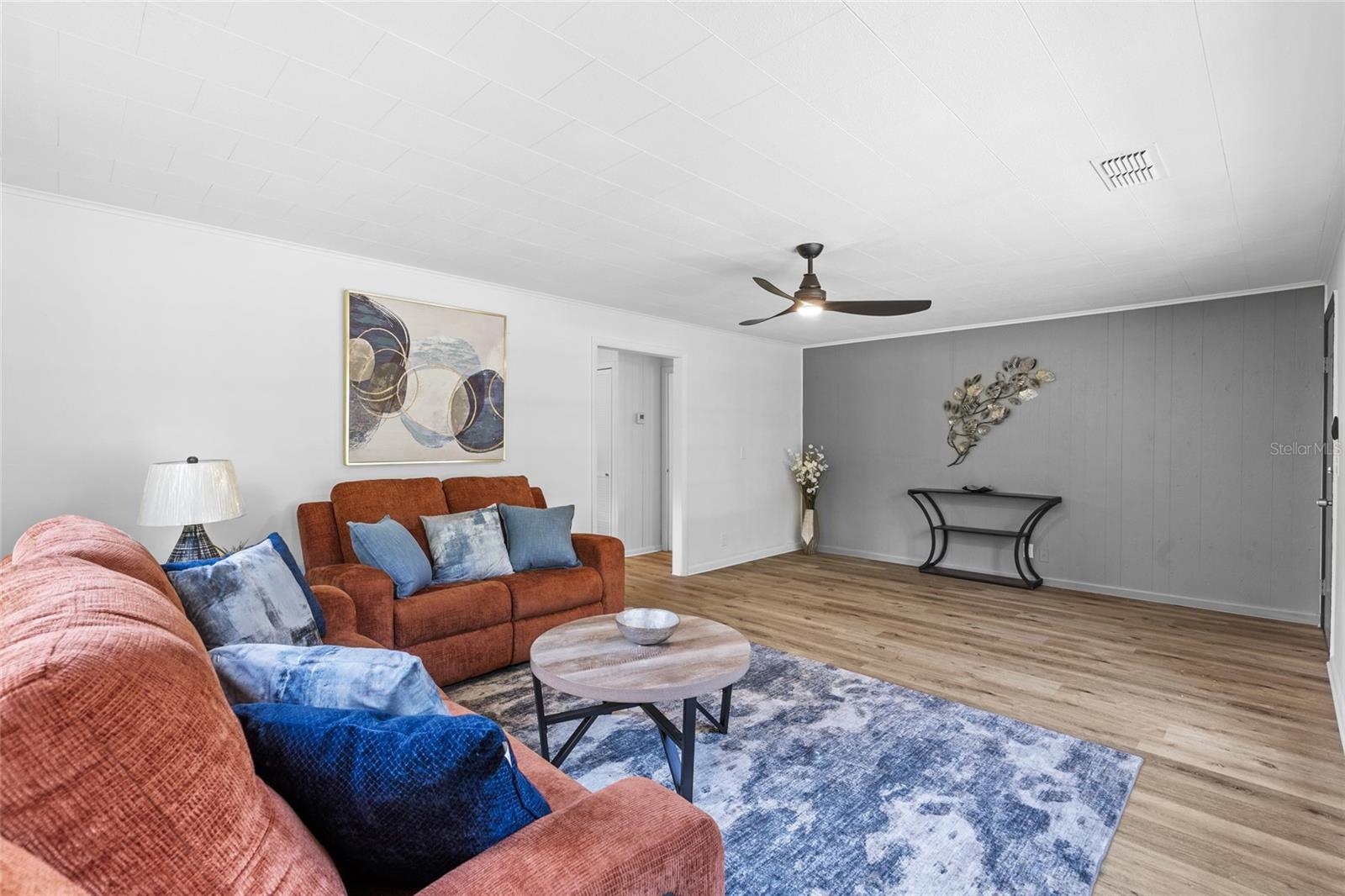 Image 5 of 47 For 17081 139th Avenue