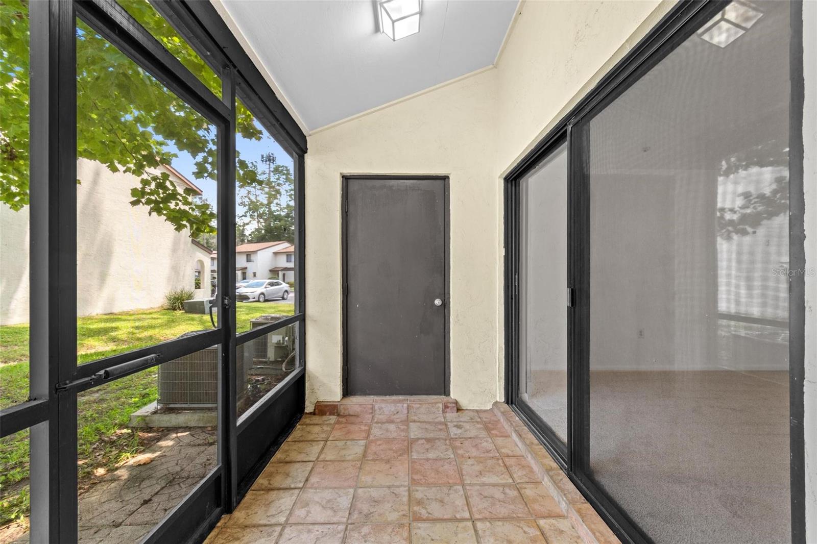 Image 5 of 28 For 2635 35th Place 506