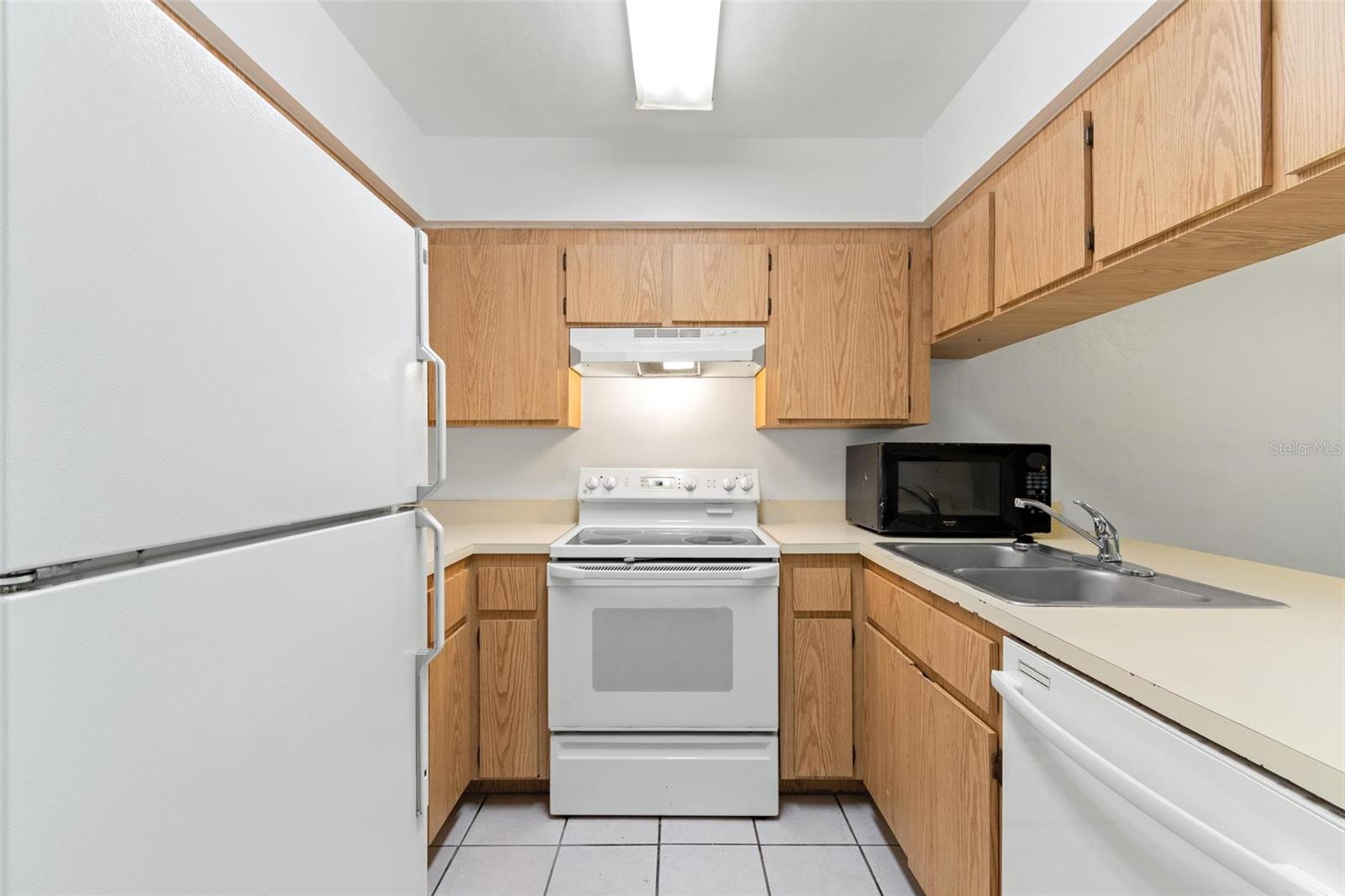 Image 7 of 28 For 2635 35th Place 506