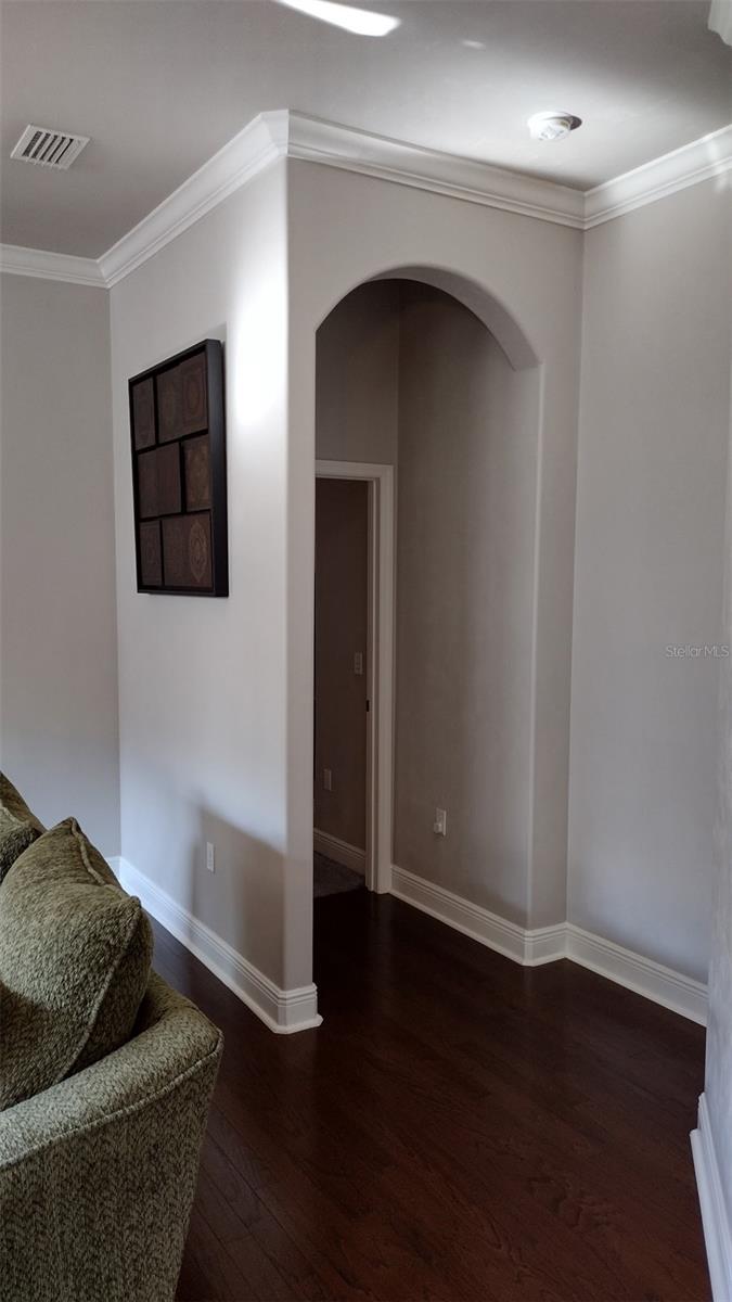 Image 7 of 33 For 7219 37th Road