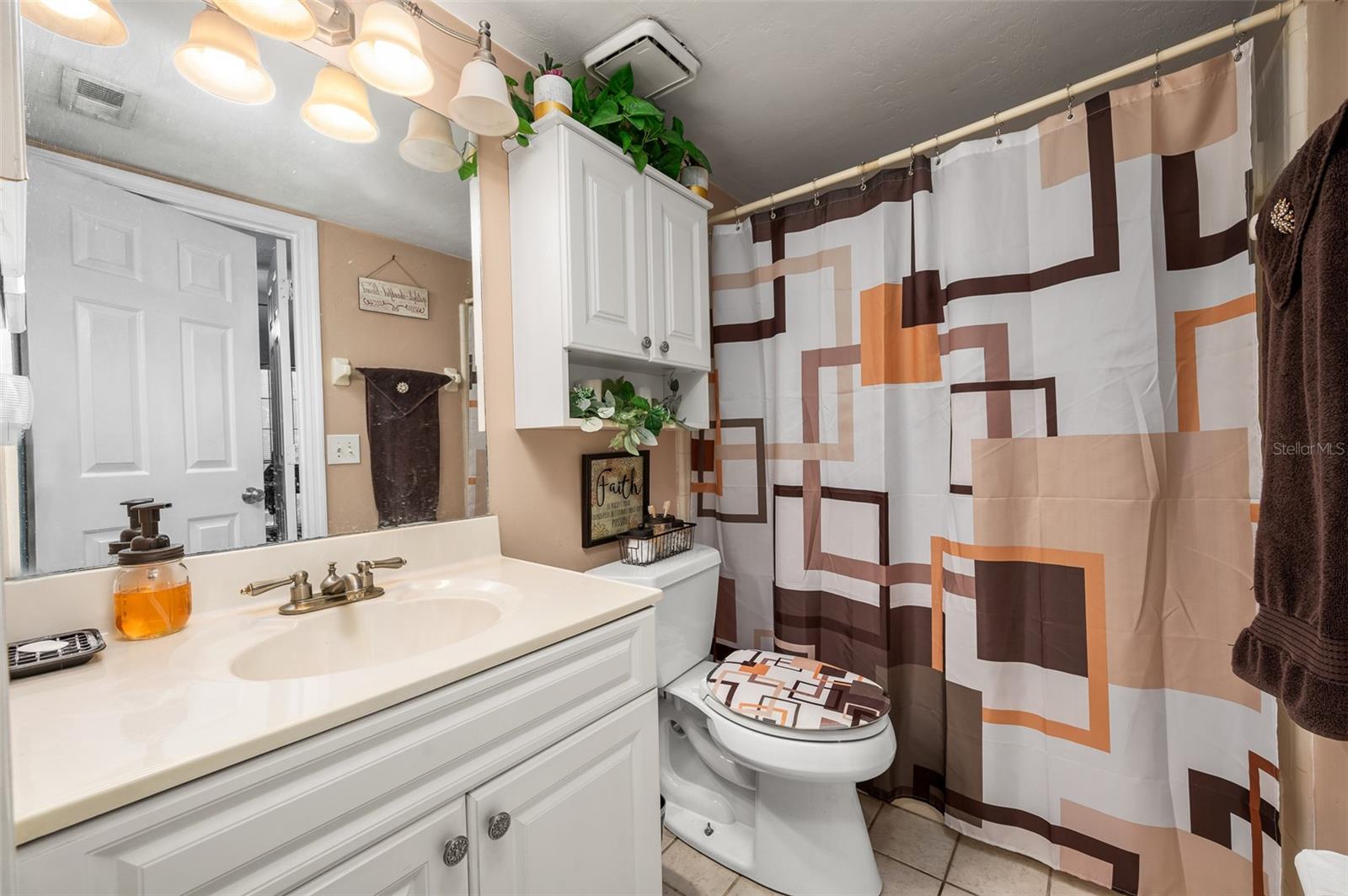 Image 15 of 37 For 921 57th Drive