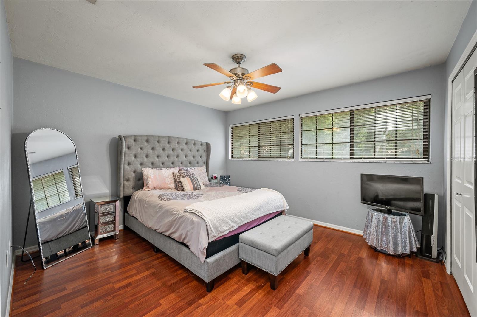 Image 20 of 37 For 921 57th Drive