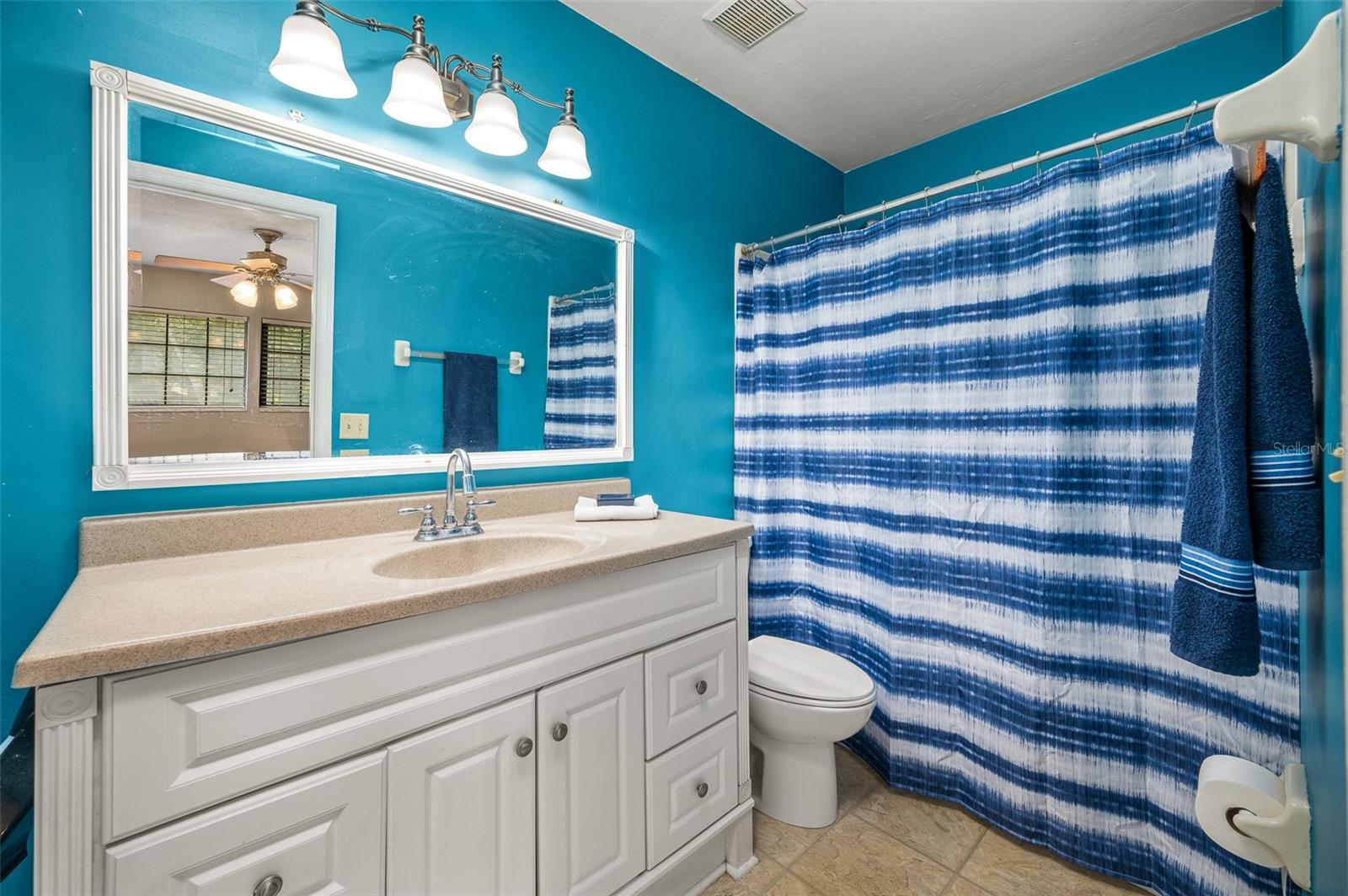 Image 22 of 37 For 921 57th Drive