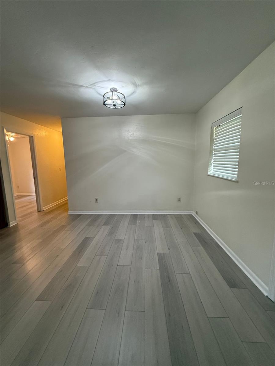 Image 18 of 40 For 15615 138th Drive