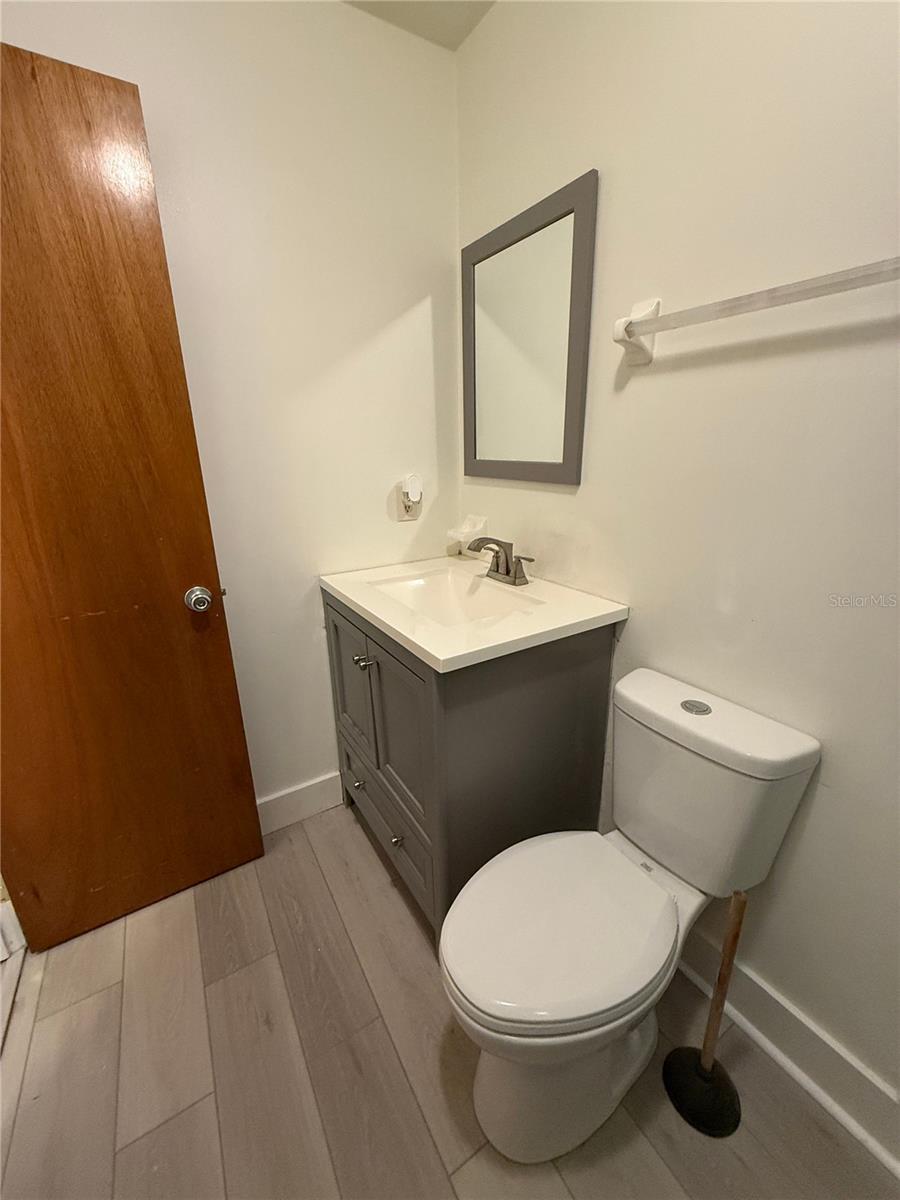 Image 31 of 40 For 15615 138th Drive