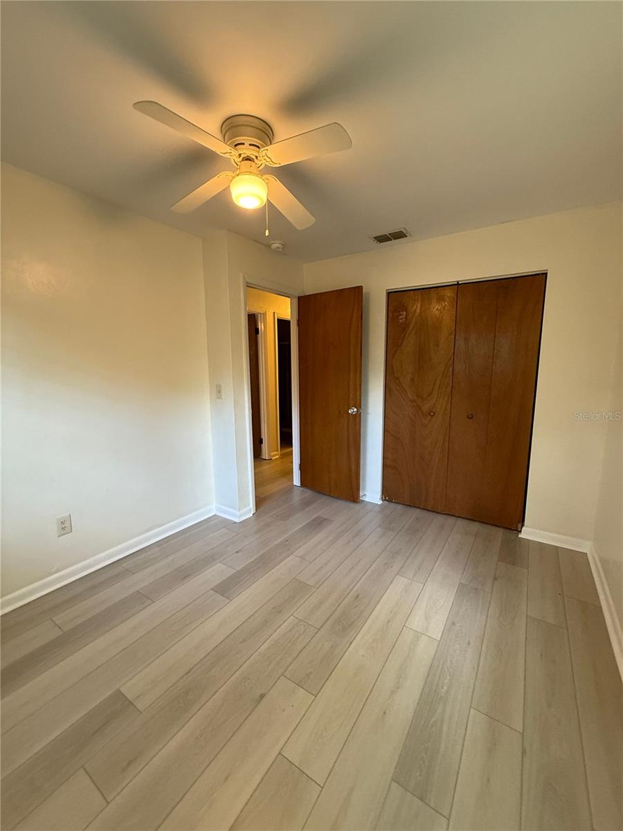 Image 34 of 40 For 15615 138th Drive
