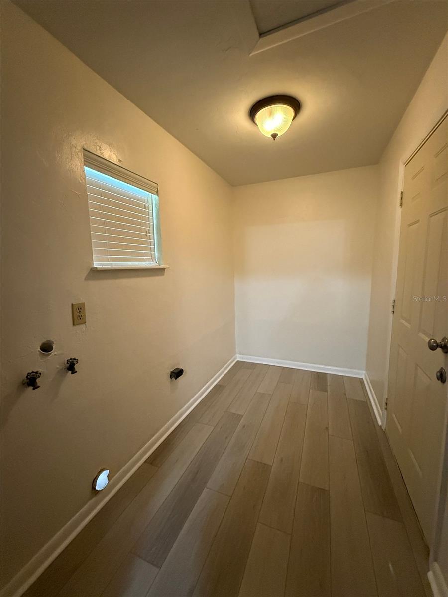 Image 36 of 40 For 15615 138th Drive