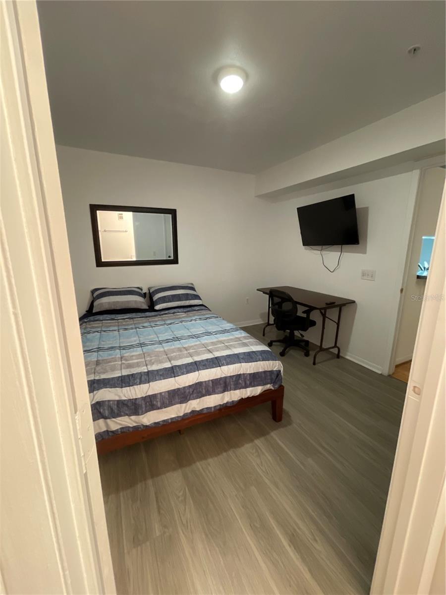 Image 14 of 20 For 3921 34th Street 1c