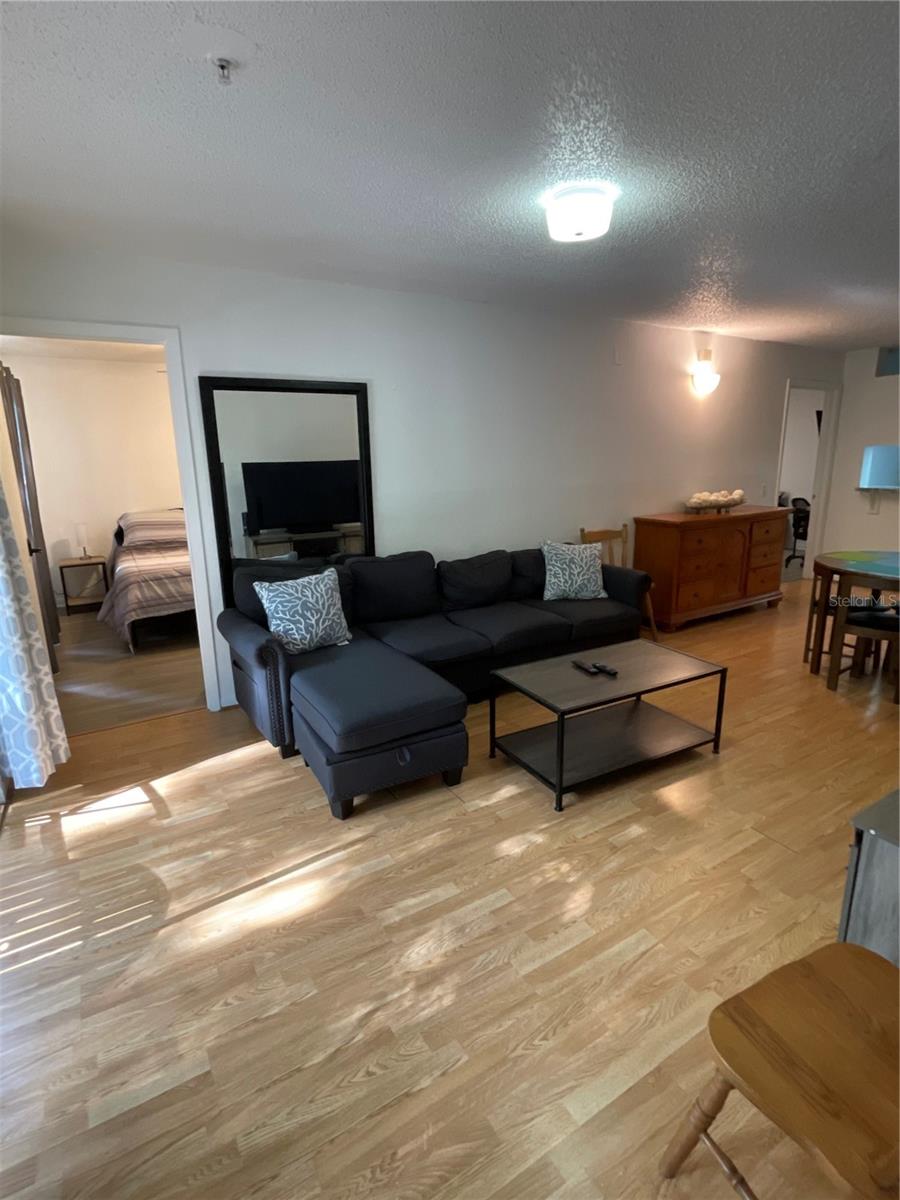 Image 3 of 20 For 3921 34th Street 1c