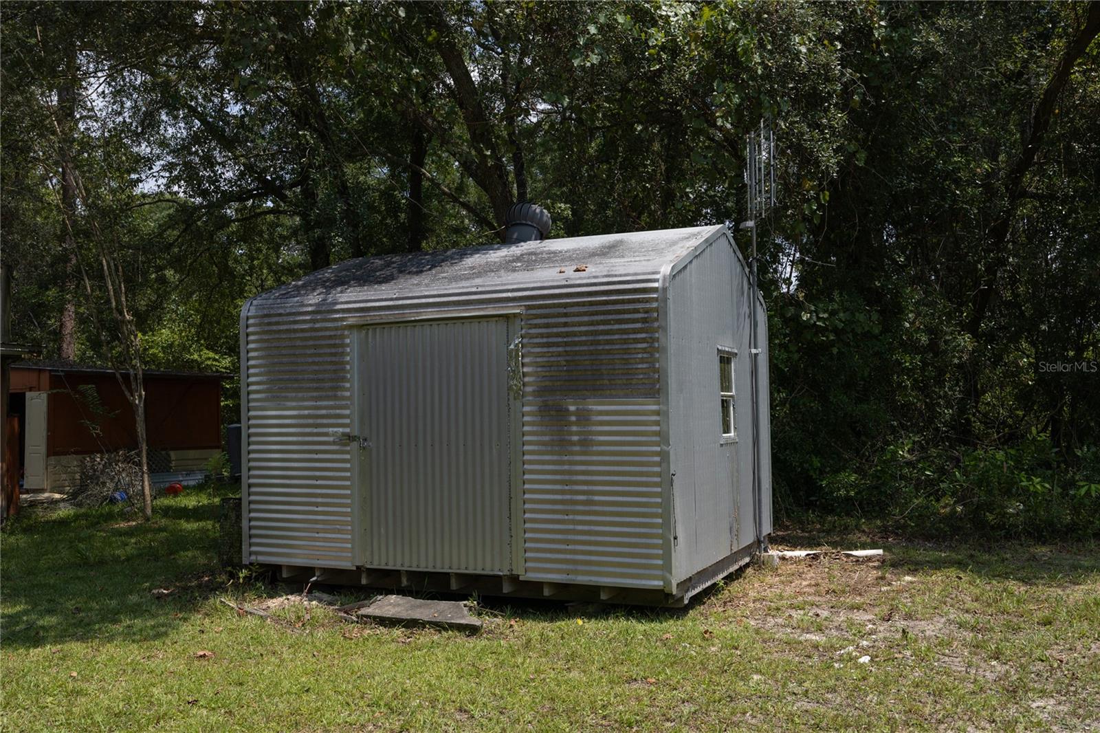 Image 6 of 35 For 549 Hawaii Terrace