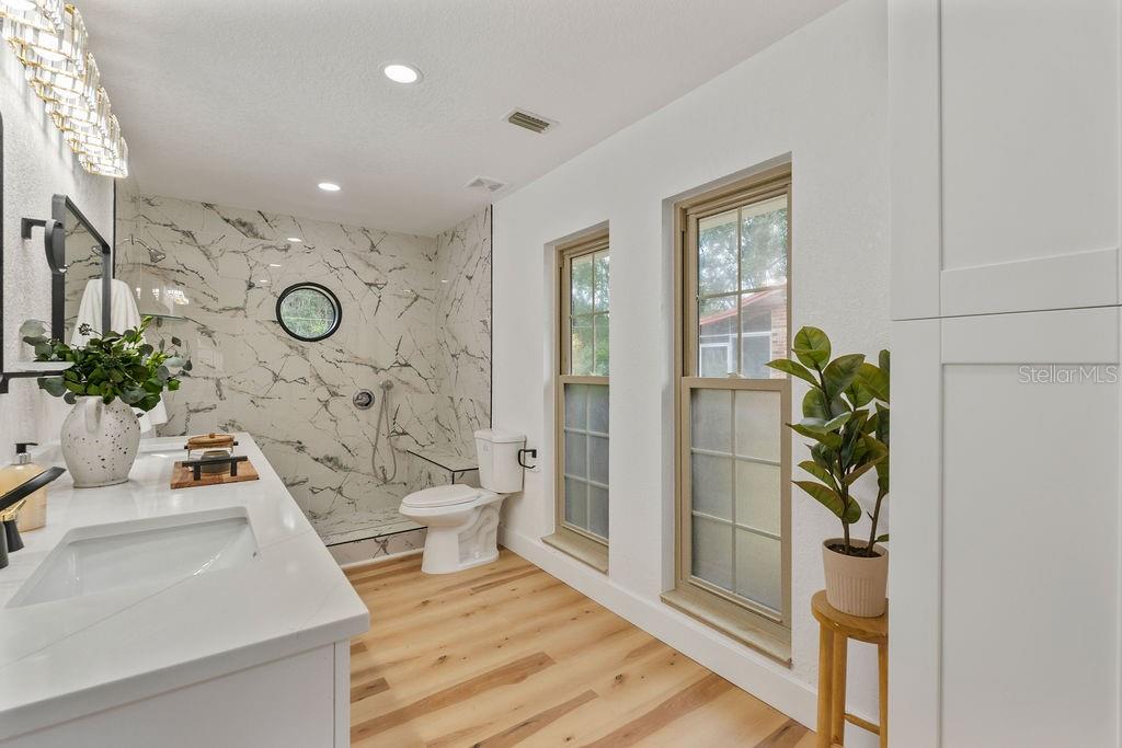 Image 30 of 36 For 3731 17th Lane