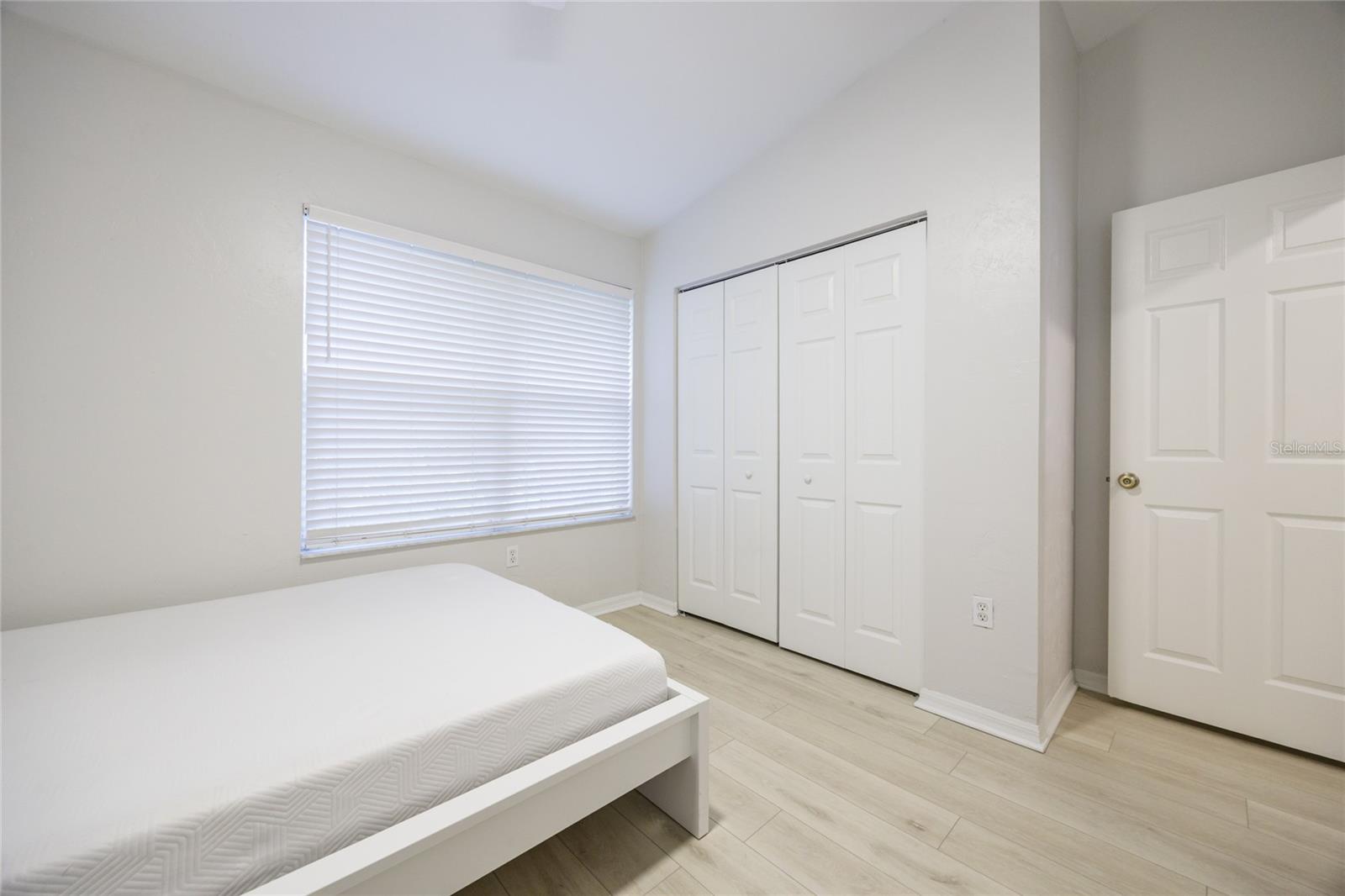 Image 30 of 38 For 4415 34th Street 705