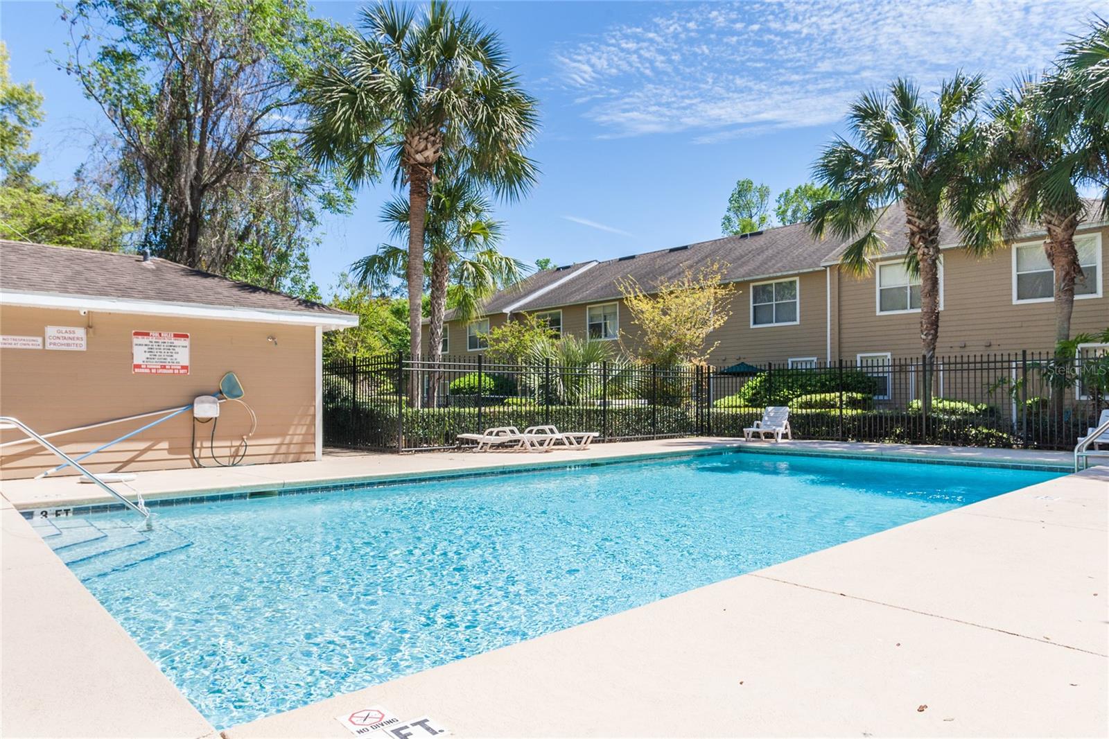 Image 34 of 38 For 4415 34th Street 705