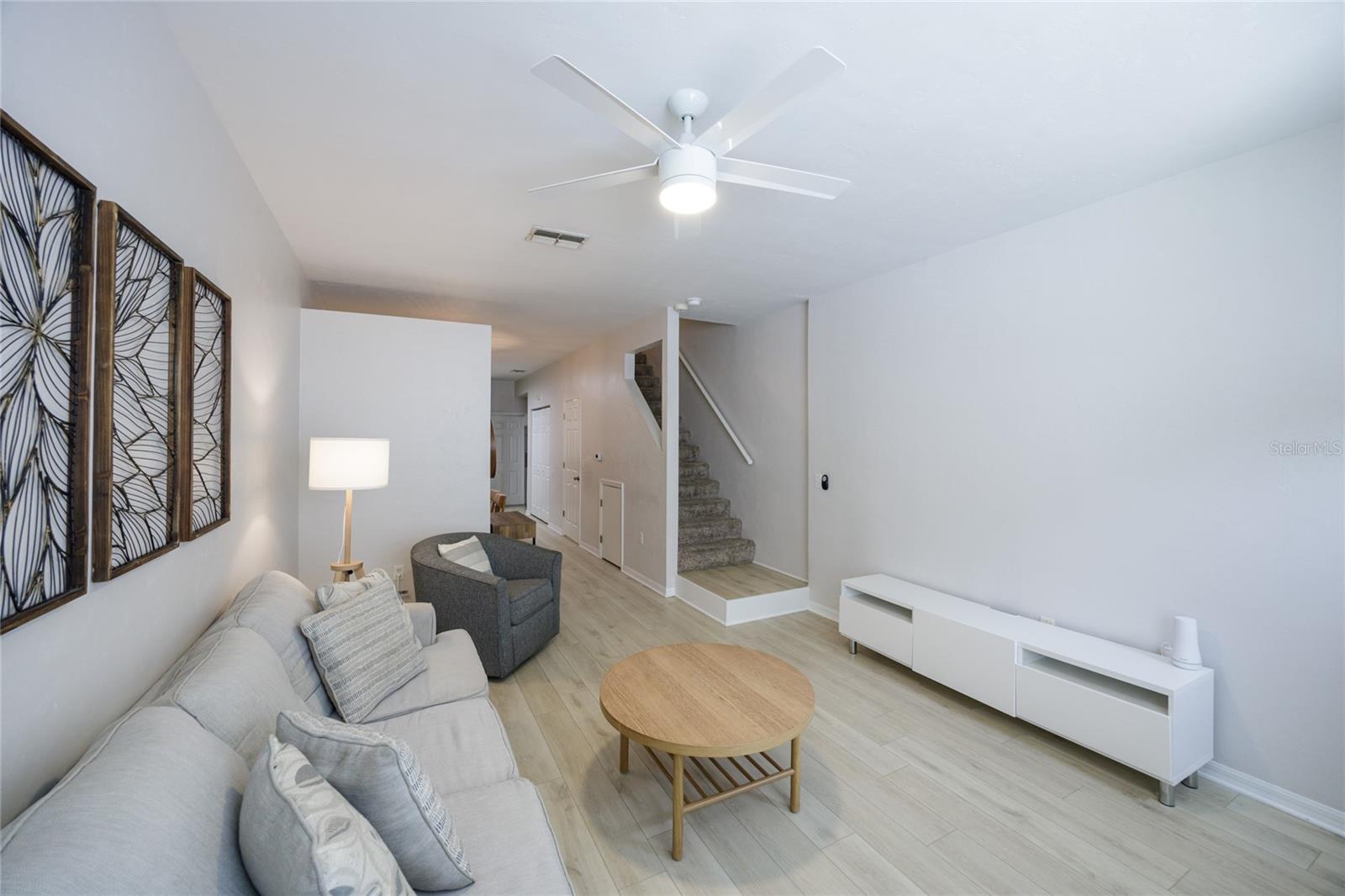Image 6 of 38 For 4415 34th Street 705