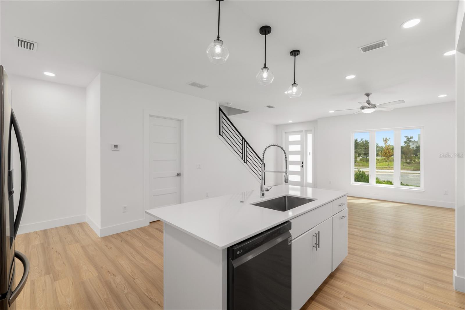 Image 17 of 71 For 3288 49th Terrace