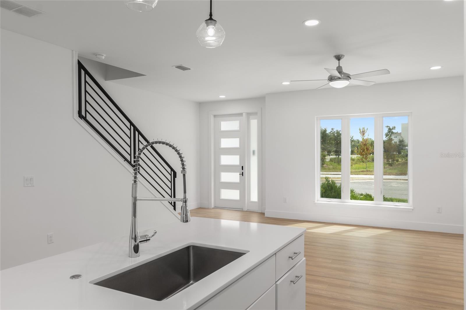 Image 18 of 71 For 3288 49th Terrace