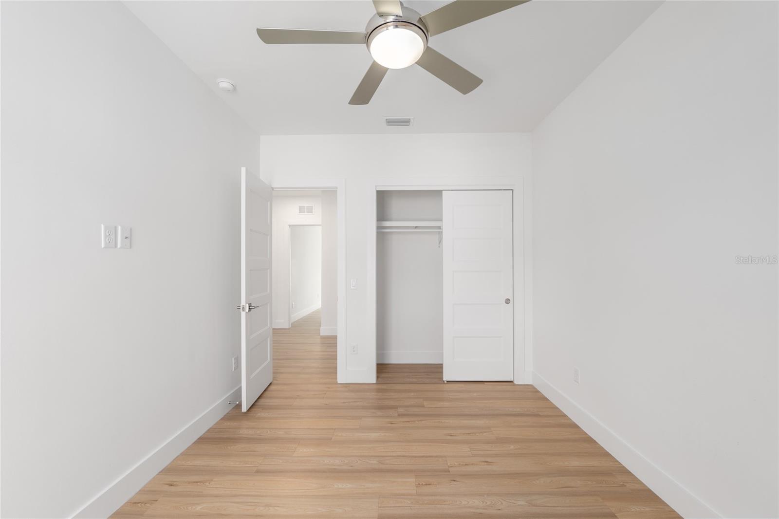 Image 45 of 71 For 3288 49th Terrace