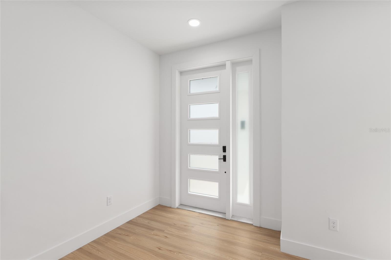 Image 7 of 71 For 3288 49th Terrace