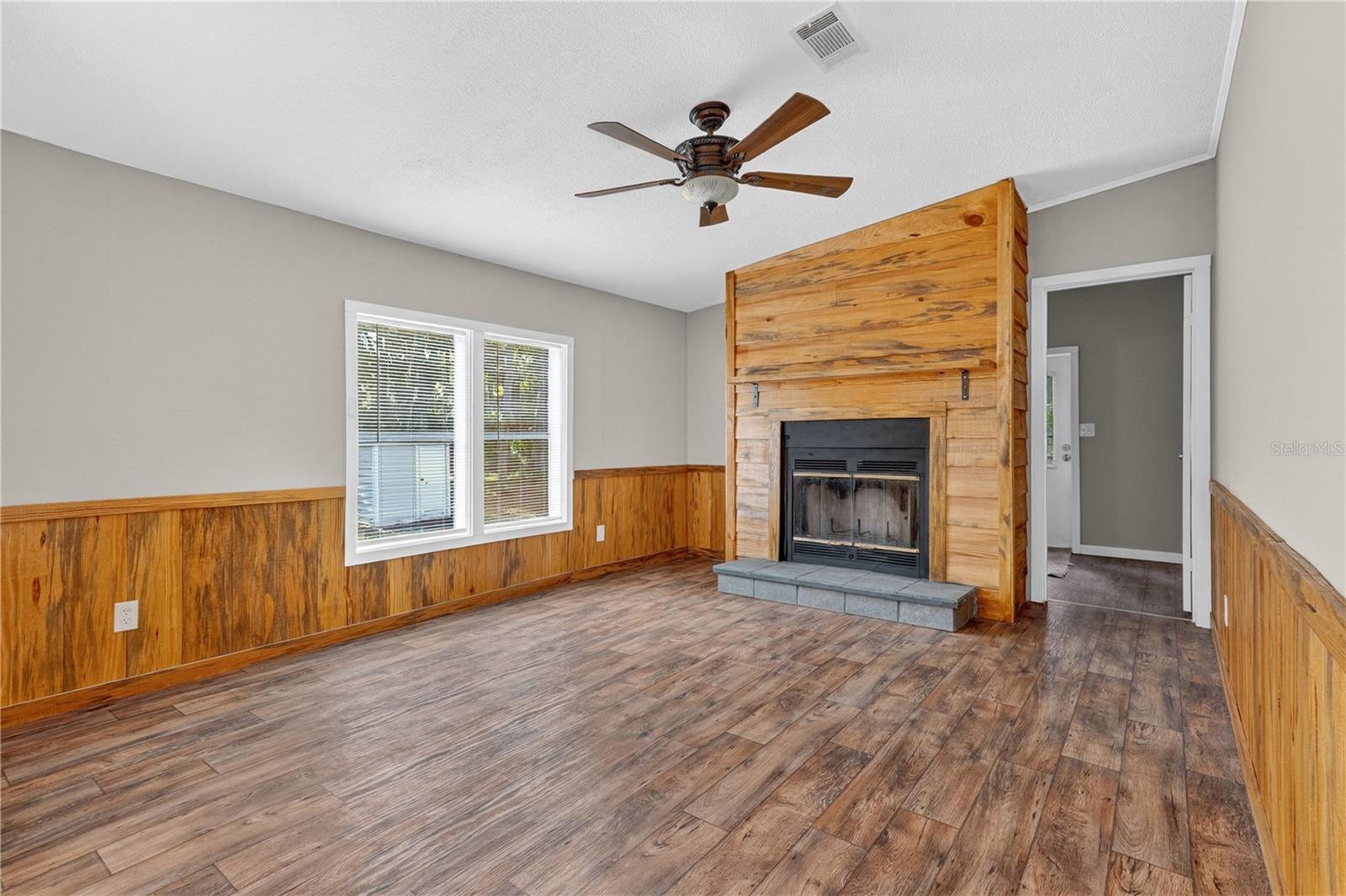 Image 19 of 44 For 149 617th Street