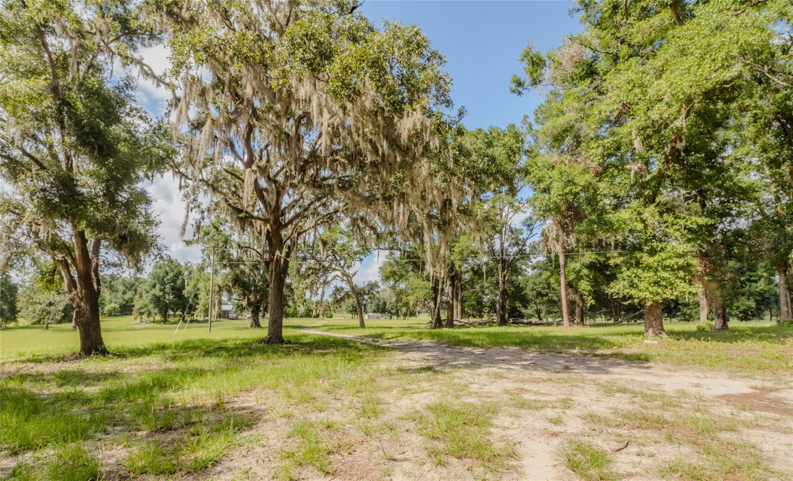 Image 3 of 39 For 950 Jordan Street