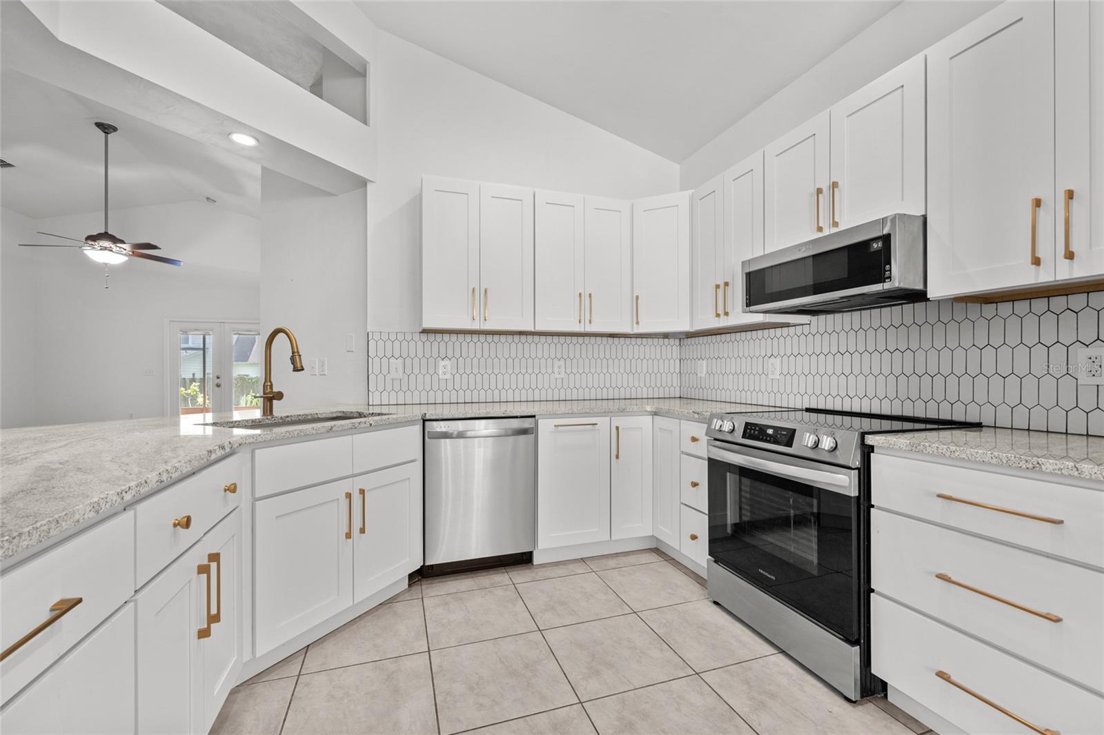 Image 10 of 26 For 7485 121st Avenue