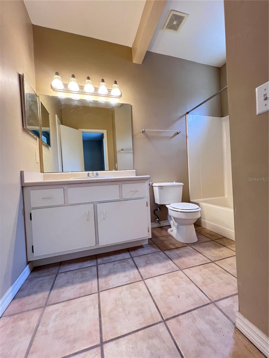 Image 16 of 35 For 4700 Archer Road M-90