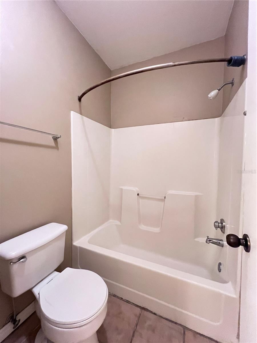 Image 20 of 35 For 4700 Archer Road M-90