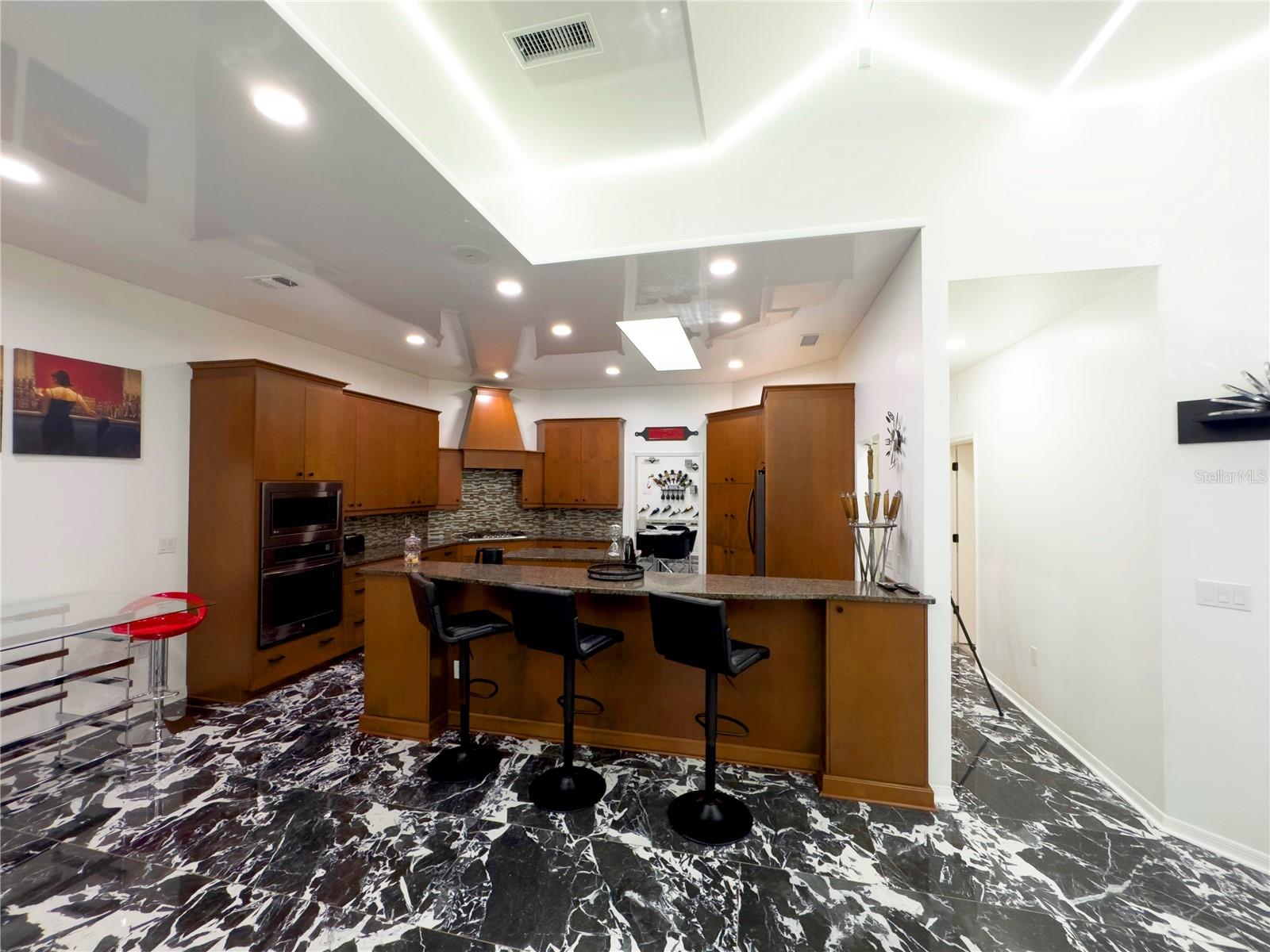 Image 7 of 49 For 8701 46th Lane