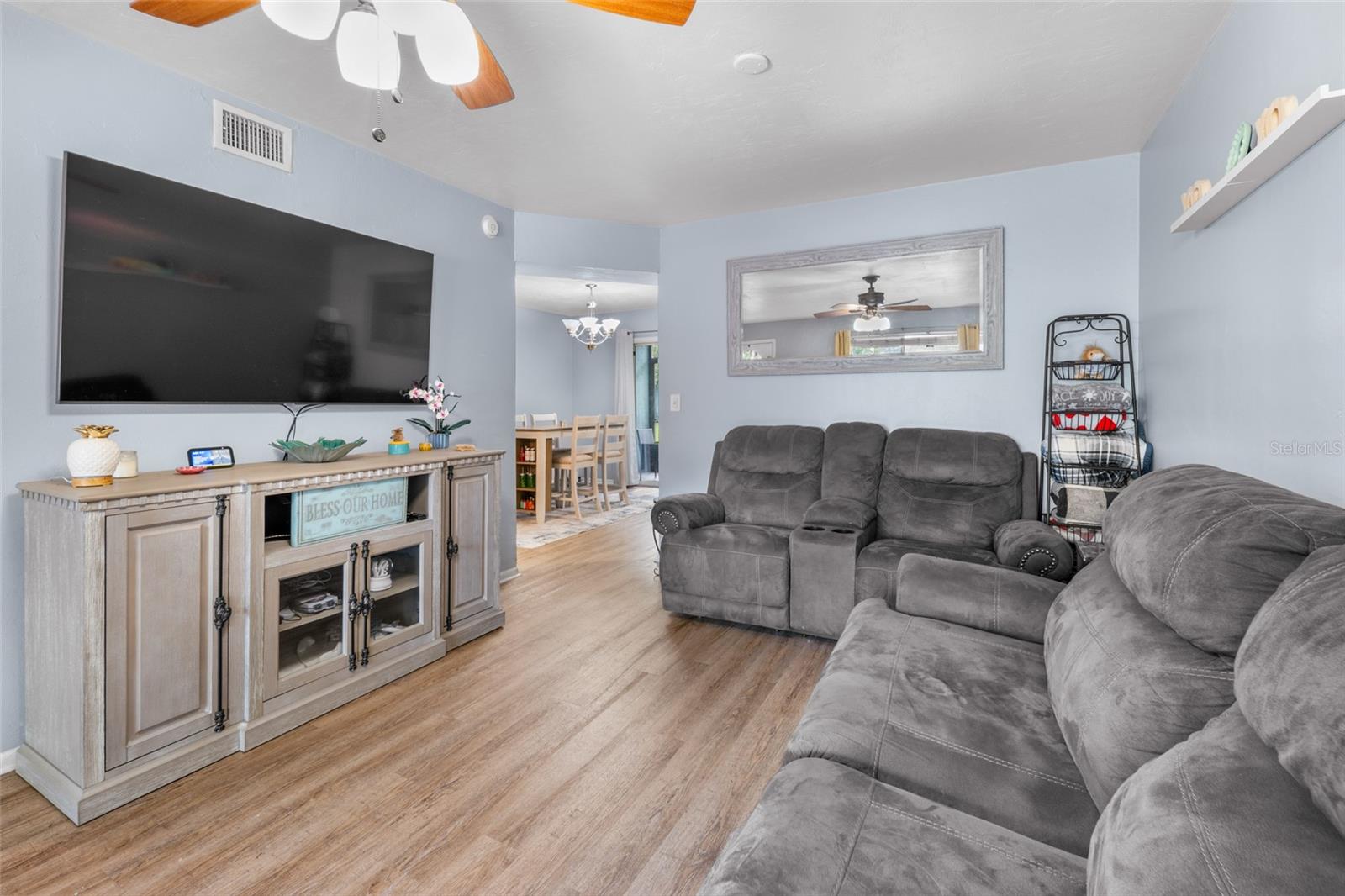 Image 8 of 33 For 501 75th Street F13