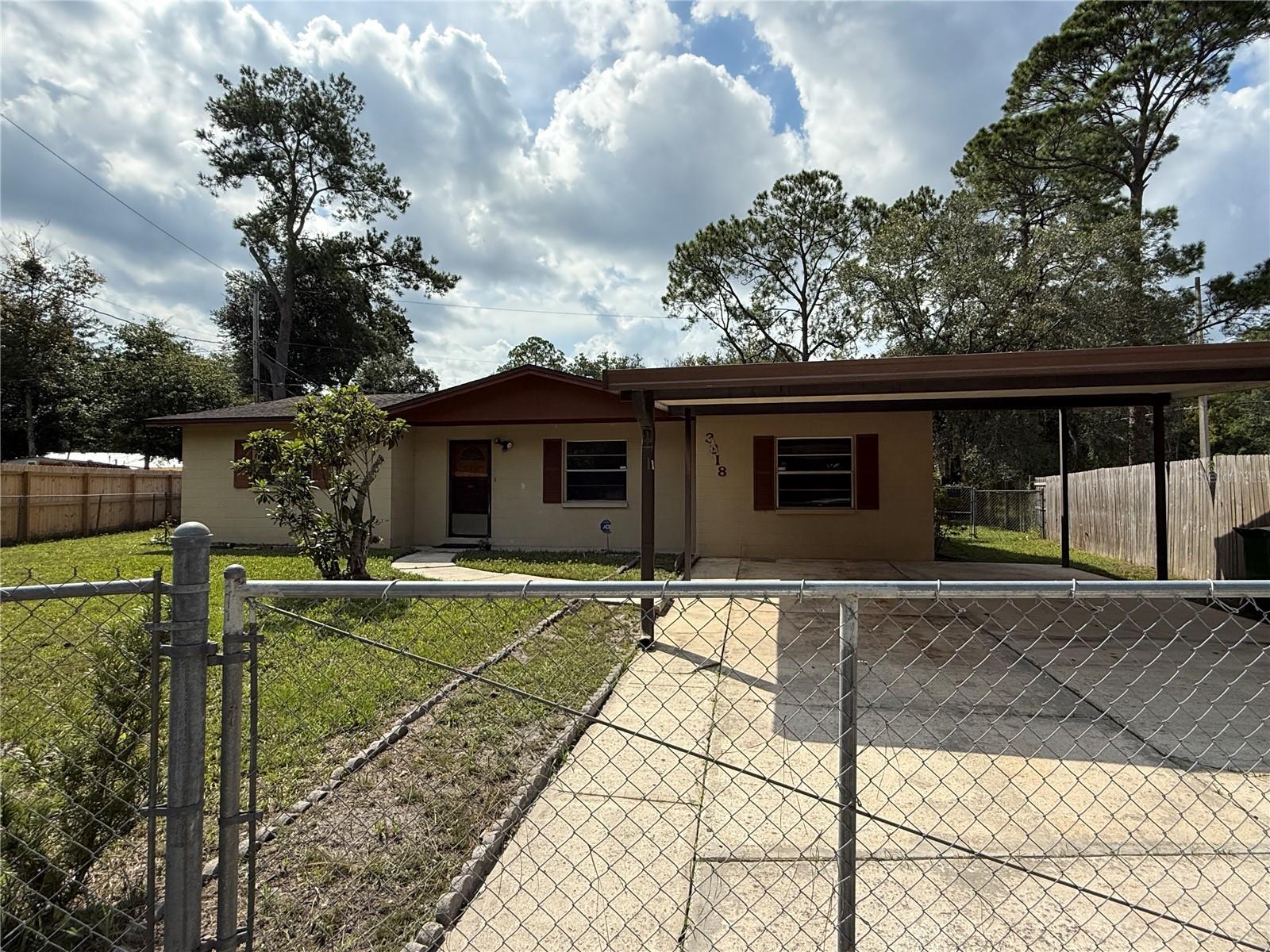 Image 17 of 29 For 3818 13th Street