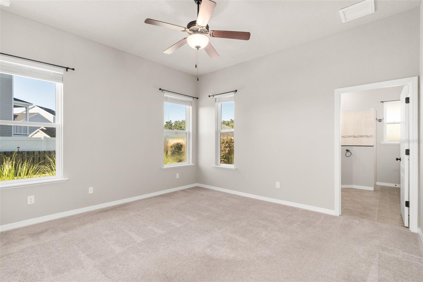 Image 13 of 31 For 6253 46th Drive