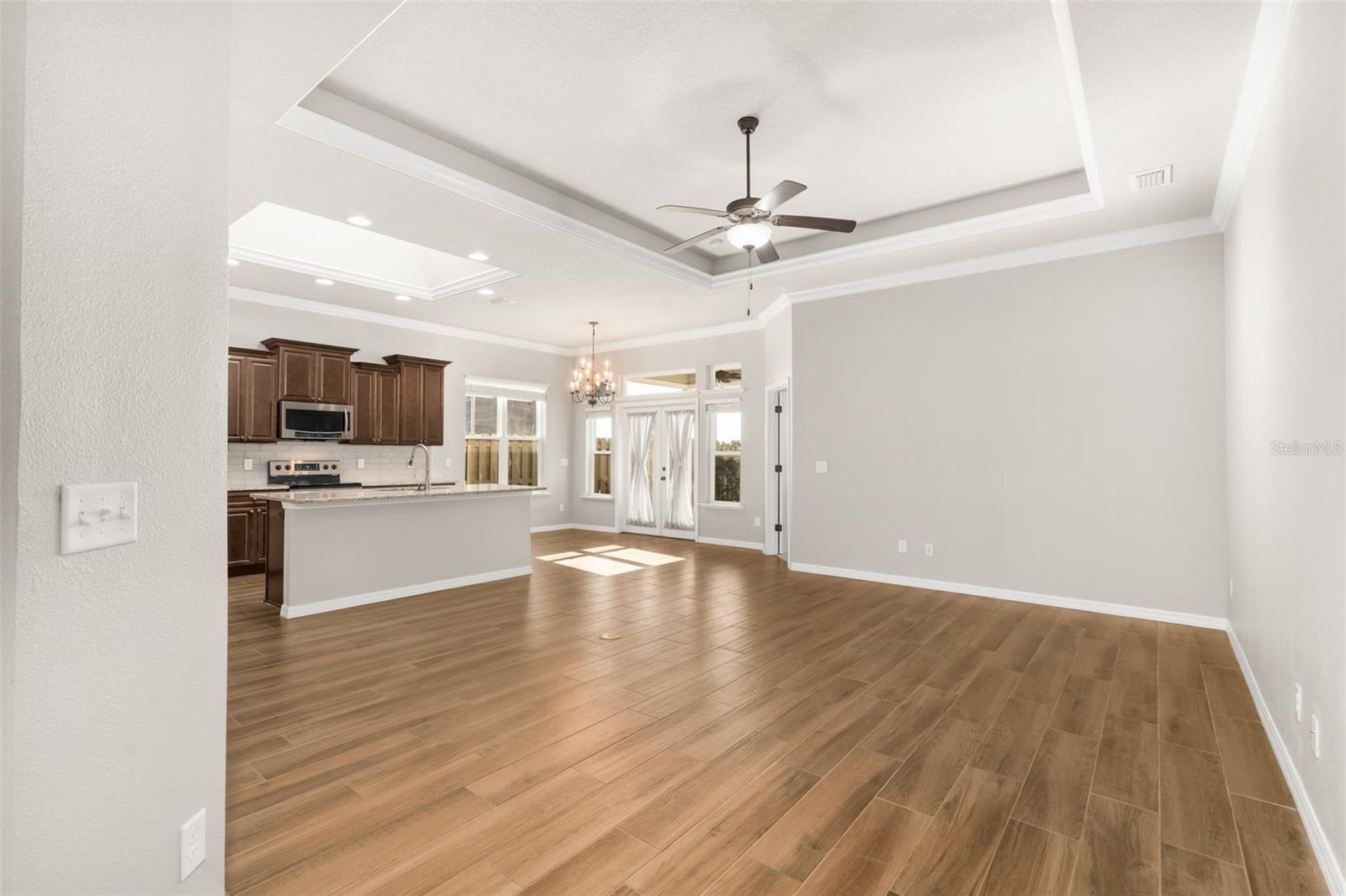 Image 5 of 31 For 6253 46th Drive