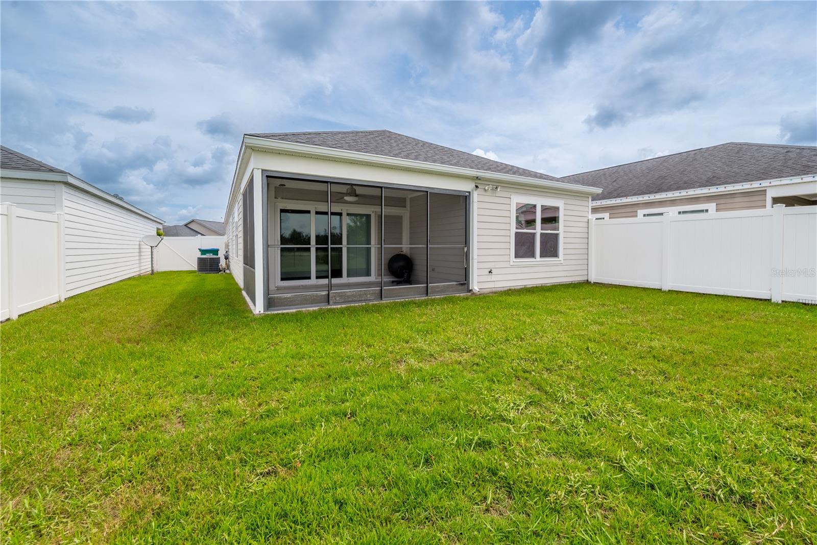 Image 4 of 45 For 1790 247th Street