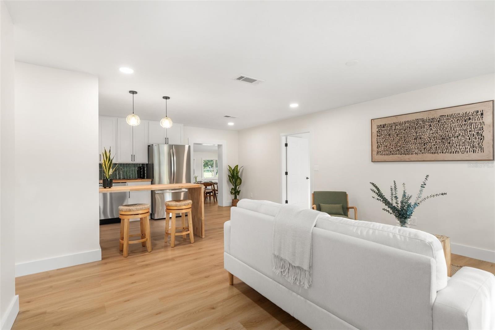 Image 16 of 29 For 5630 27th Terrace