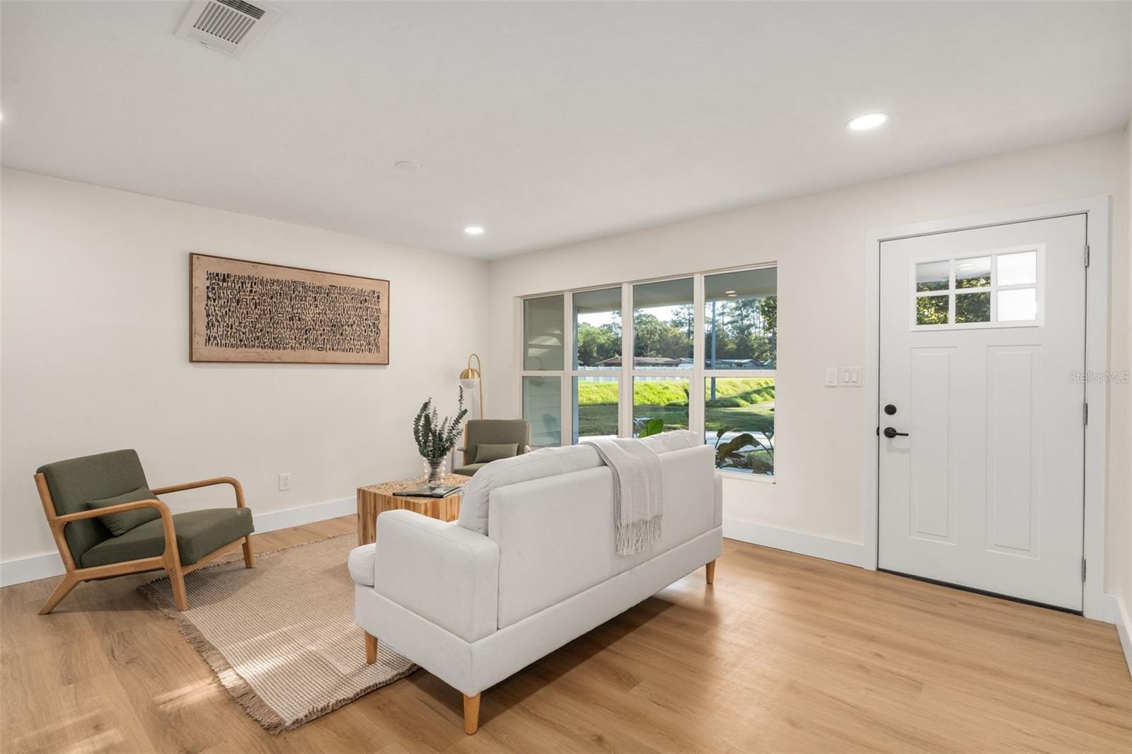 Image 17 of 29 For 5630 27th Terrace