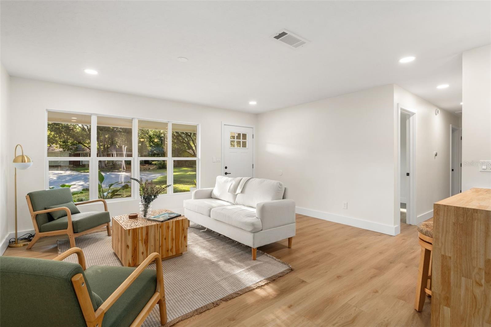 Image 18 of 29 For 5630 27th Terrace