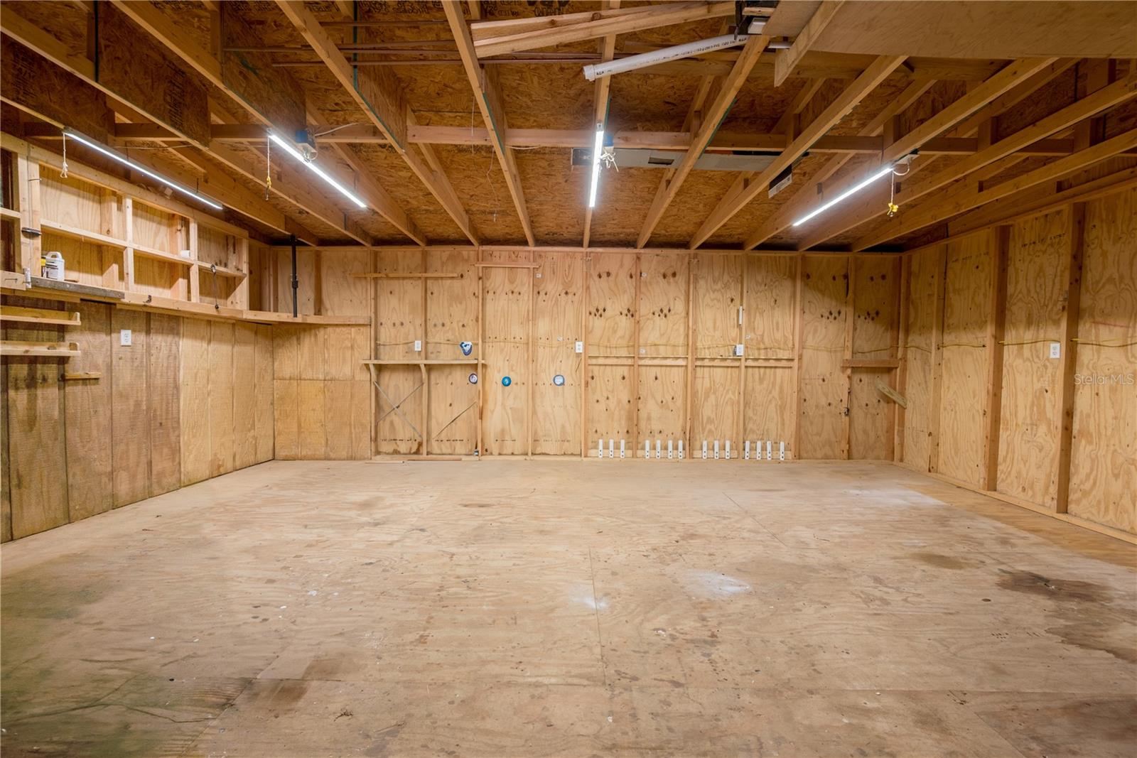 Image 19 of 53 For 6106 128th Street