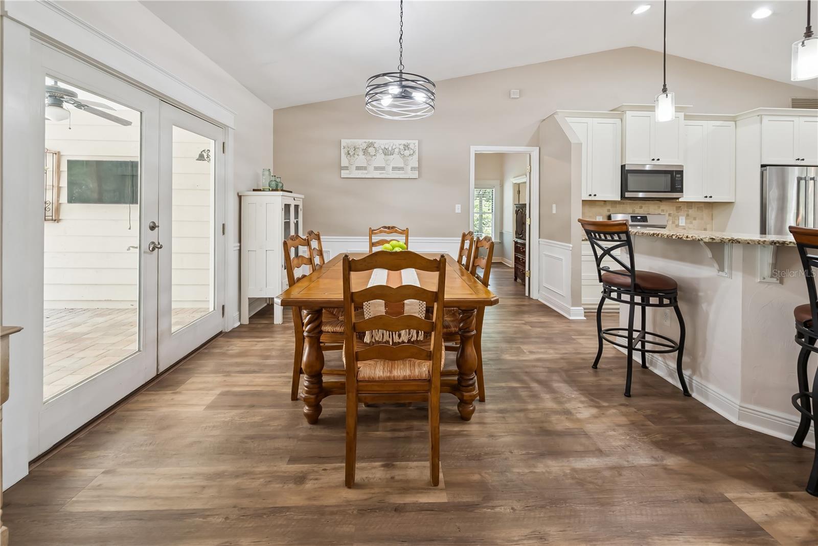 Image 30 of 53 For 6106 128th Street