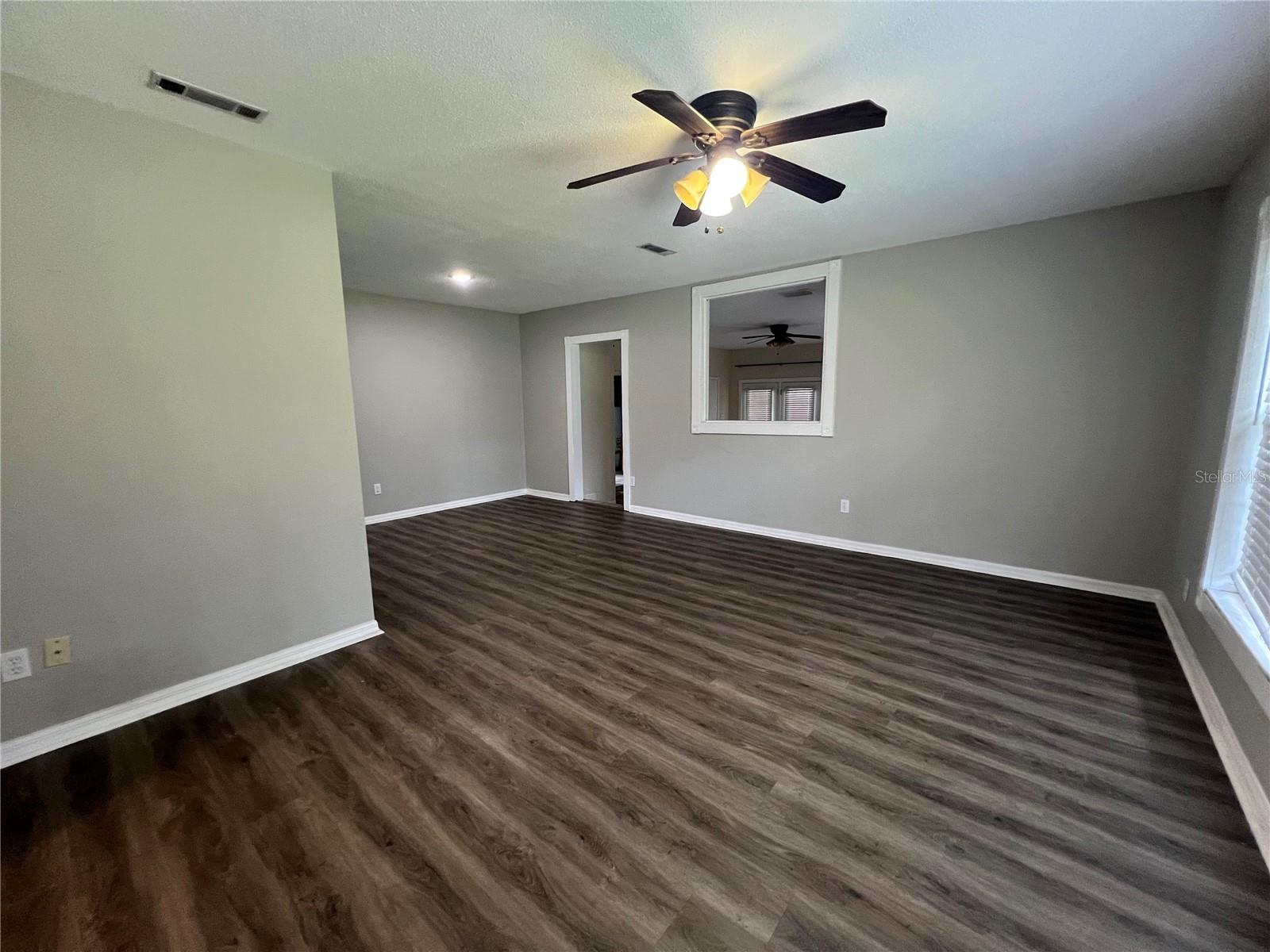 Image 4 of 20 For 4909 36th Drive