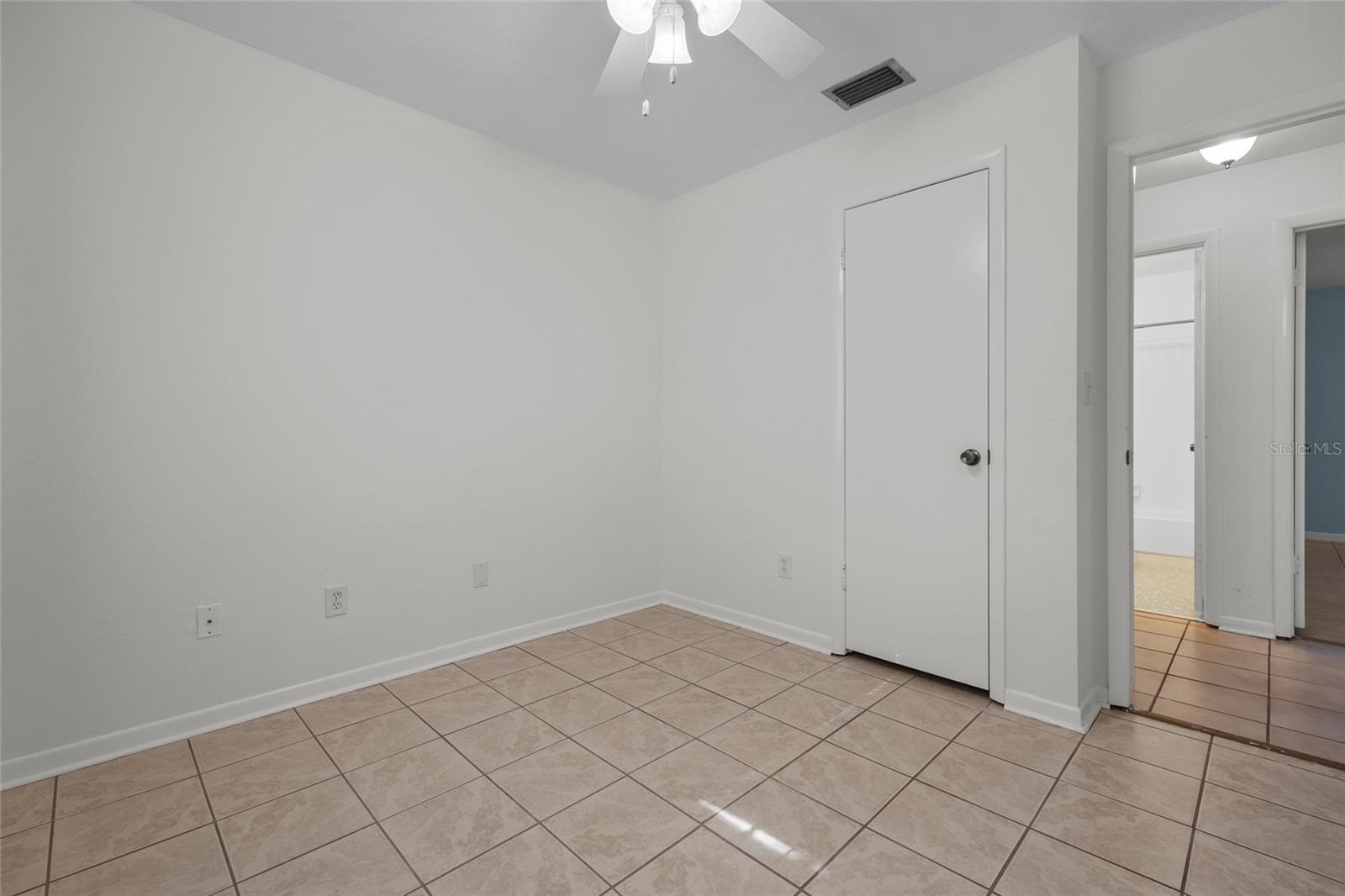Image 17 of 22 For 4219 30th Terrace