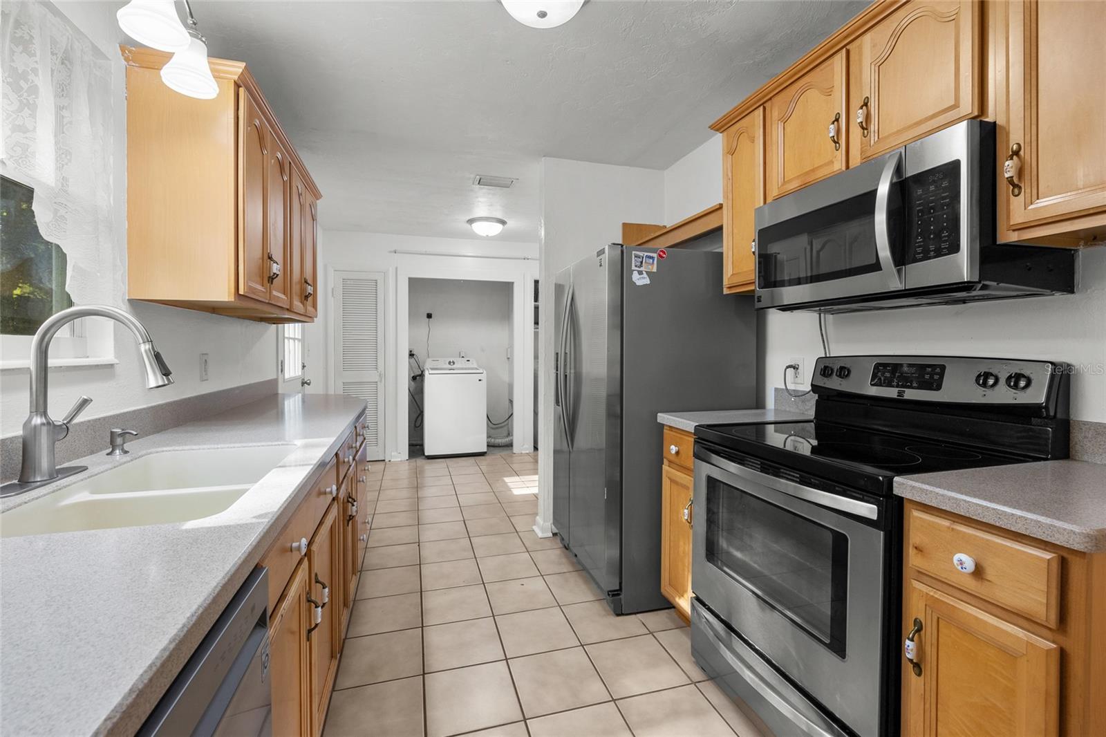 Image 7 of 22 For 4219 30th Terrace