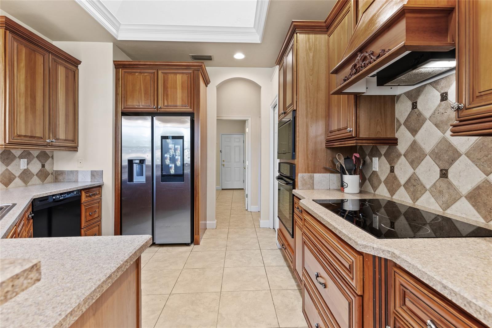 Image 12 of 35 For 7031 121st Avenue