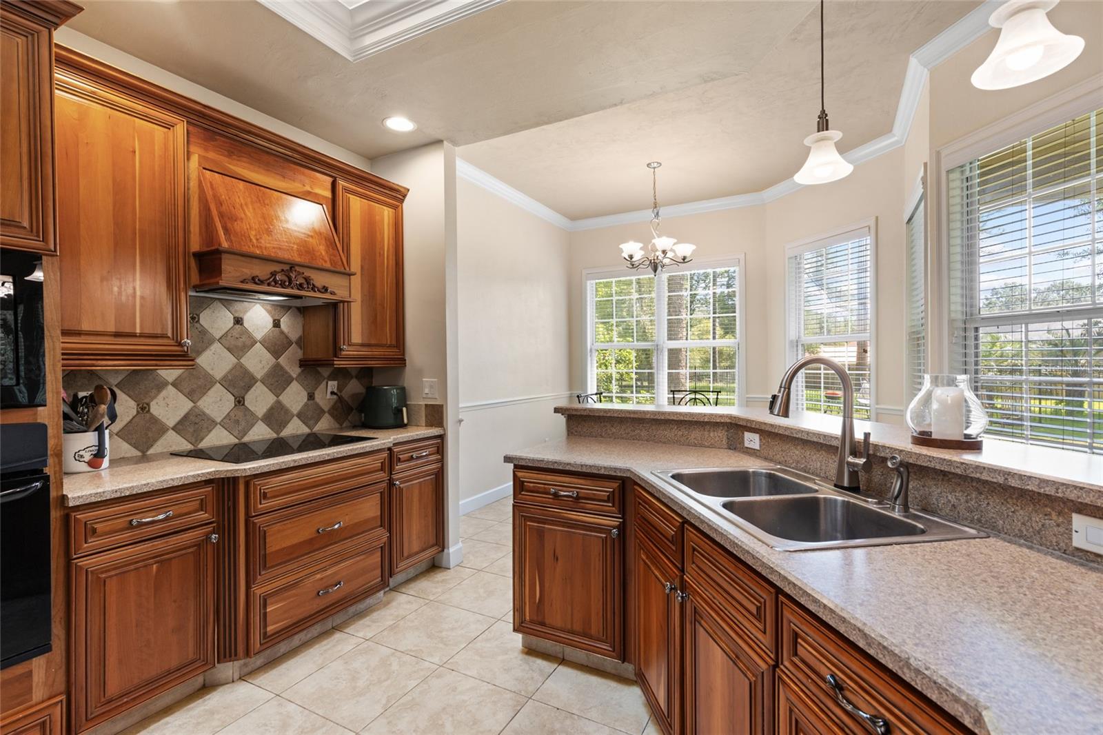 Image 13 of 35 For 7031 121st Avenue