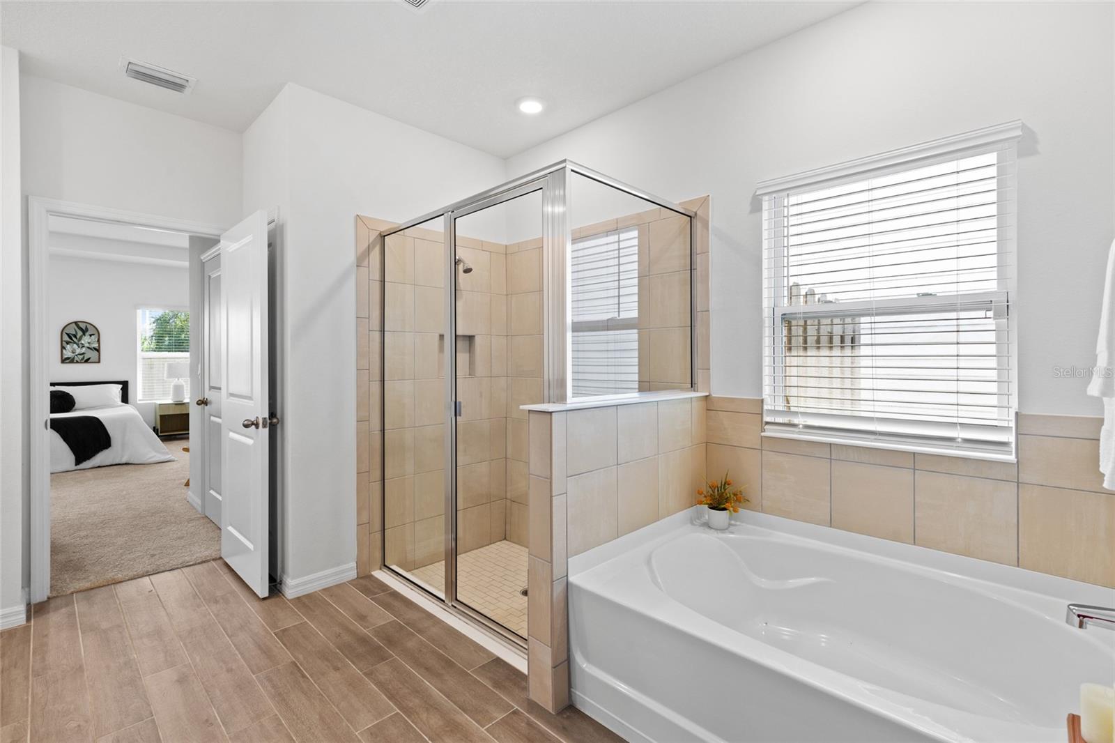 Image 23 of 39 For 1449 136th Terrace